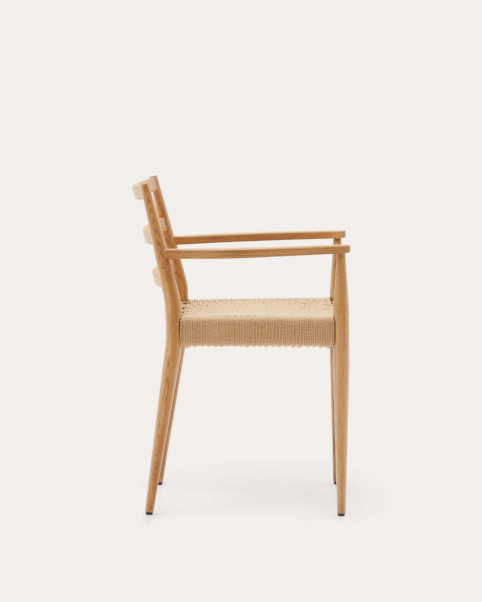 Analy chair with armrests in solid oak wood in a natural finish and rope cord seat FSC 100% - Product View