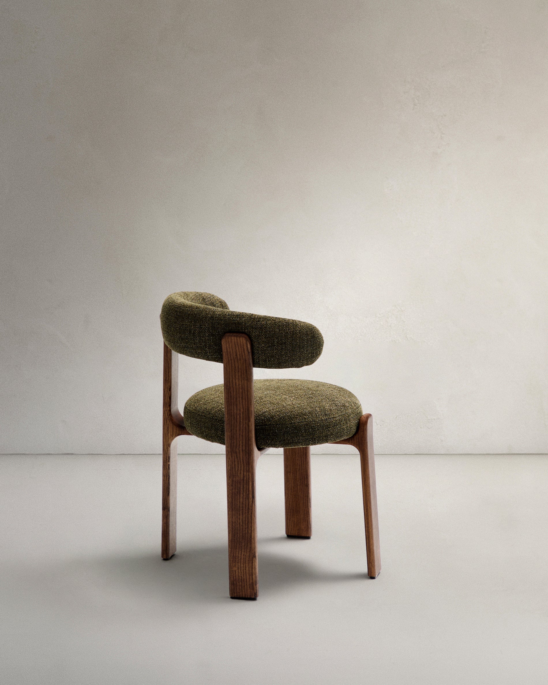 Granite chair in green chenille and with solid ash wood in a walnut finish FSC 100% - Product View