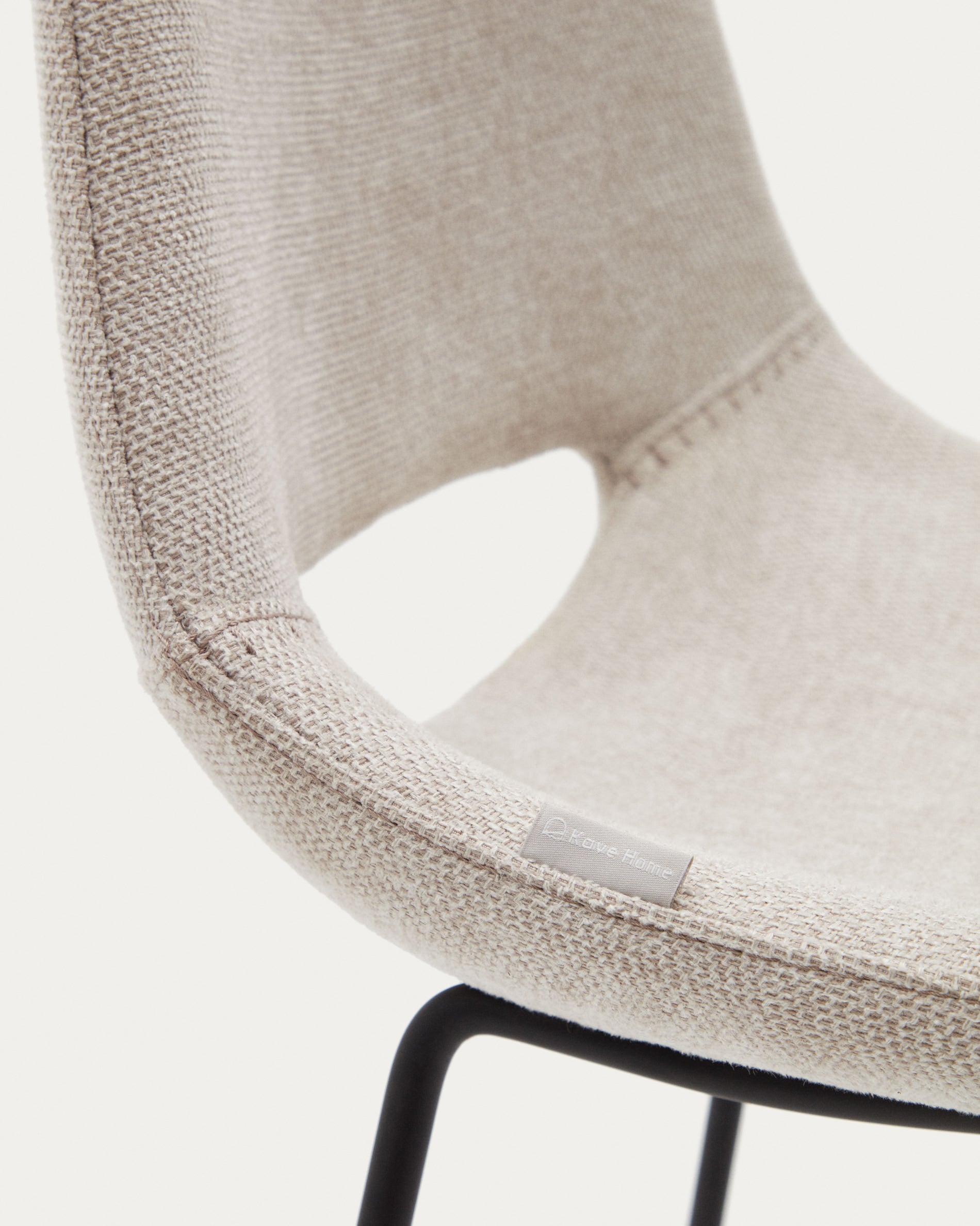 Zahara beige stool with steel in a black finish, height 76 cm - Detail