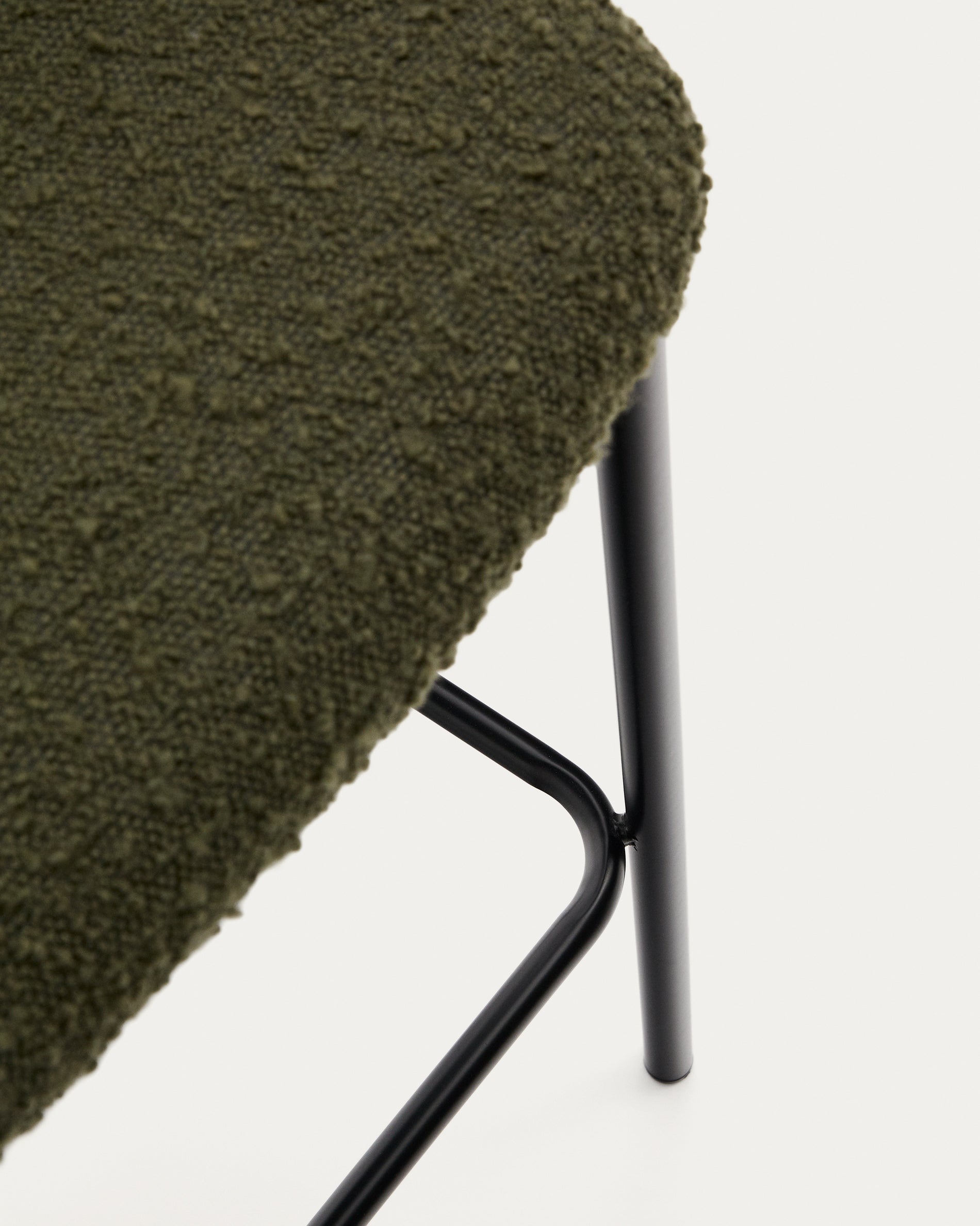 Ciselia stool in green bouclé and black steel, height 65 cm, FSC Mix Credit - Detail
