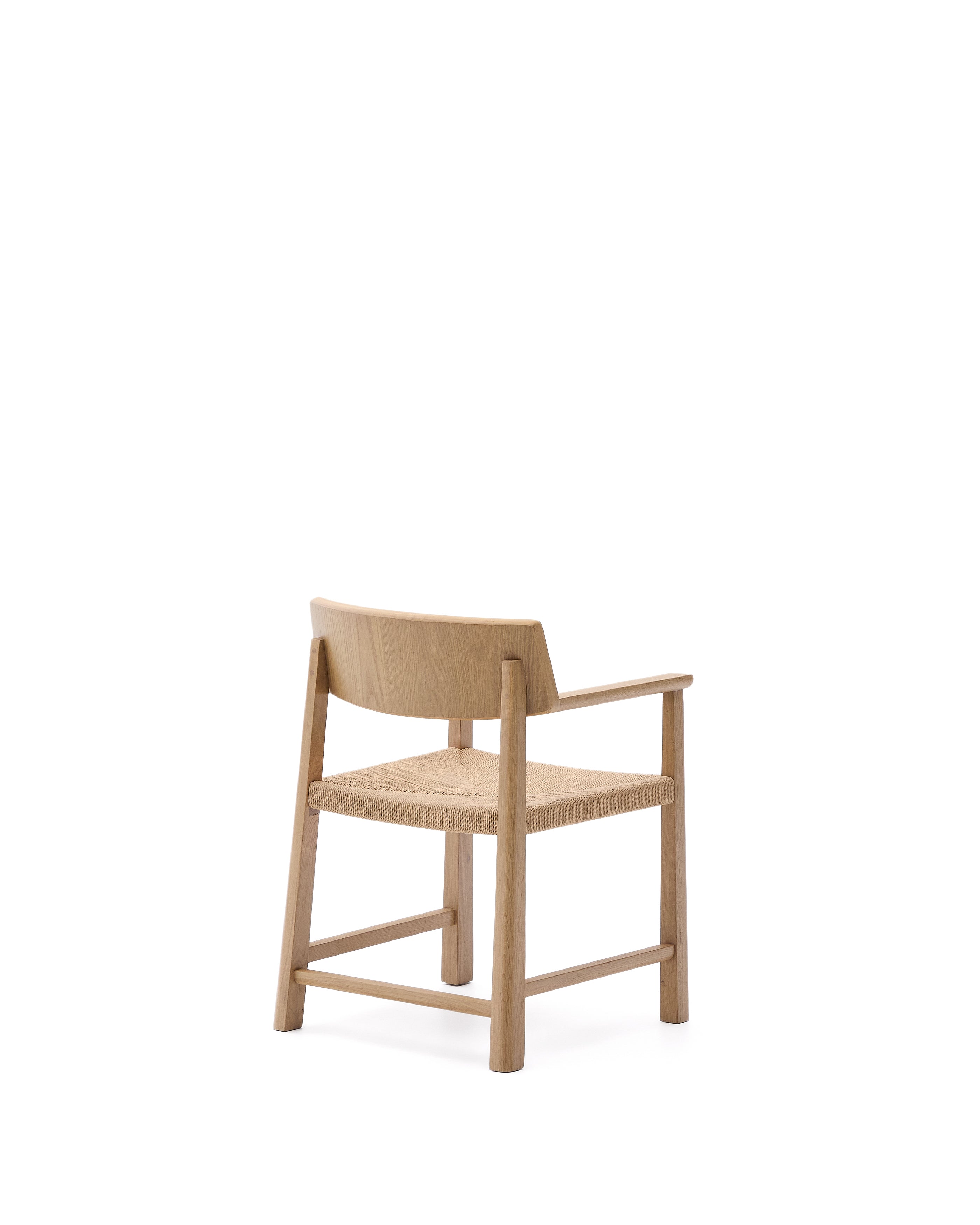 Idun chair made of FSC Mix Credit solid oak wood with natural tone finish and rope cord seat