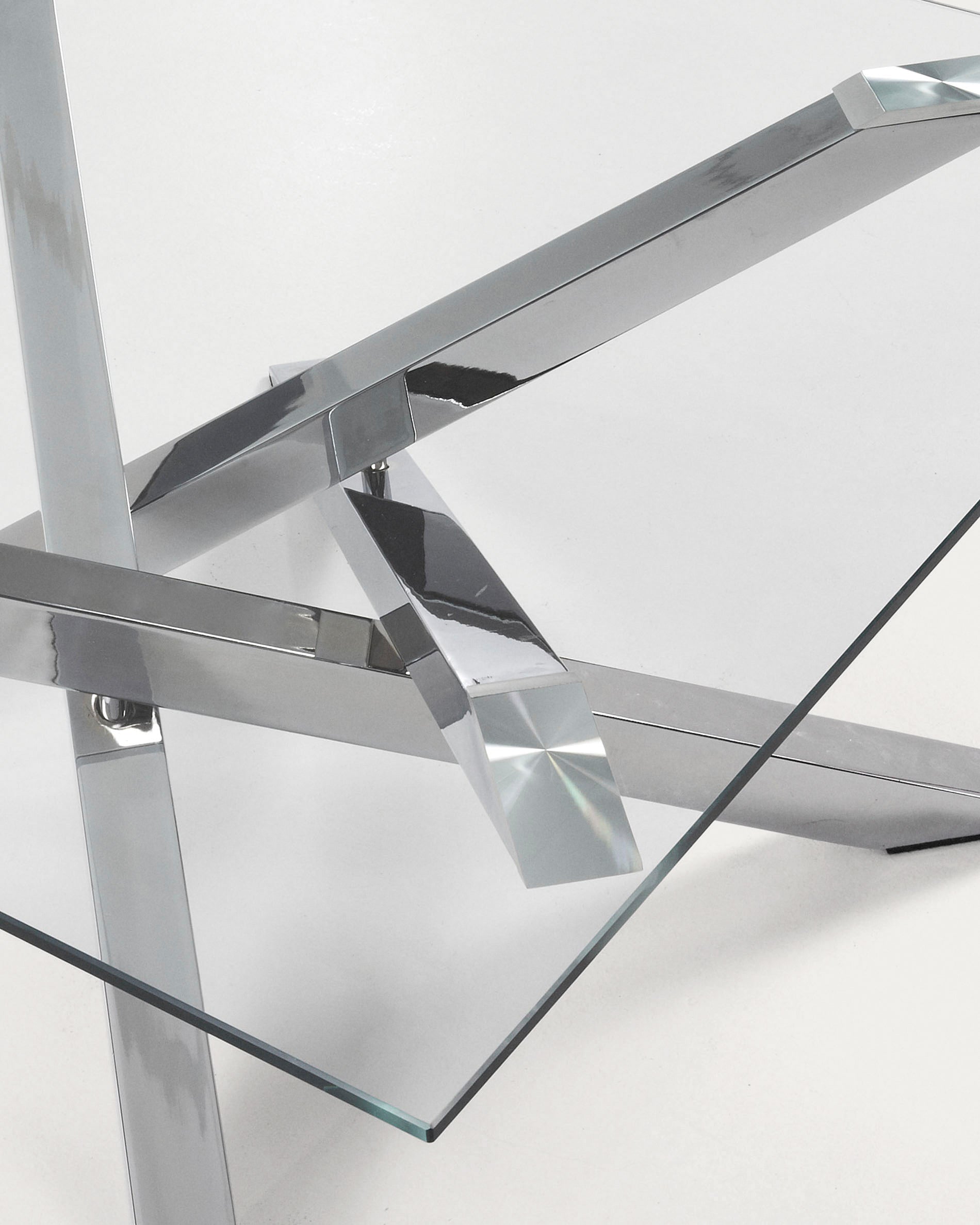 Kamido coffee table 90 x 90 cm on glass top steel legs - Detail