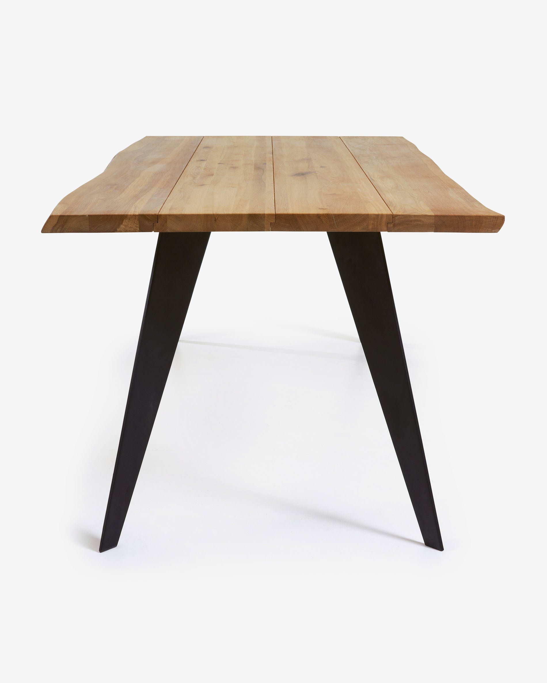 Koda oak veneer table with natural finish and steel legs with black finish 180 x 100 cm - Product View