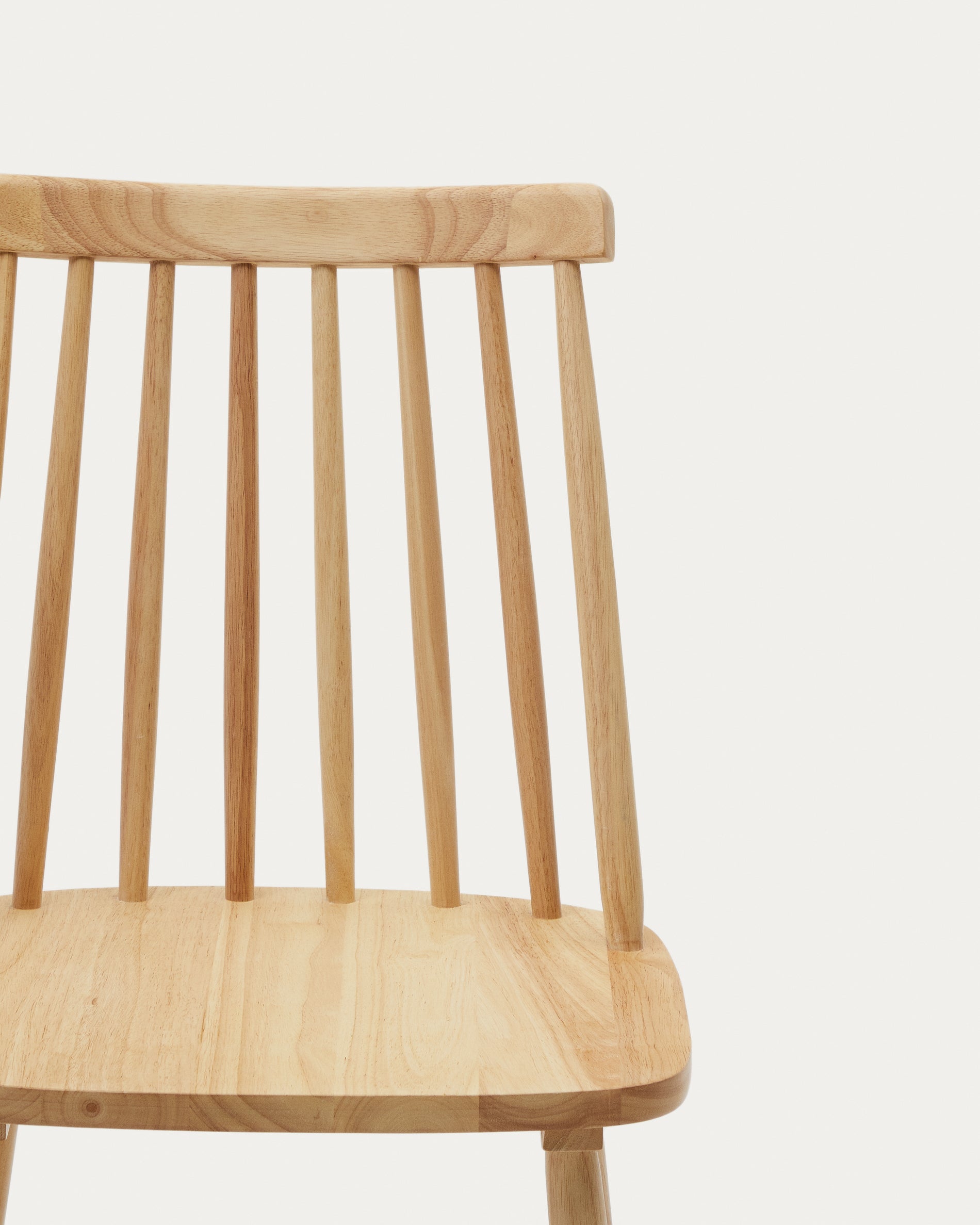 Tressia MDF and solid rubber wood chair with natural lacquer - Detail