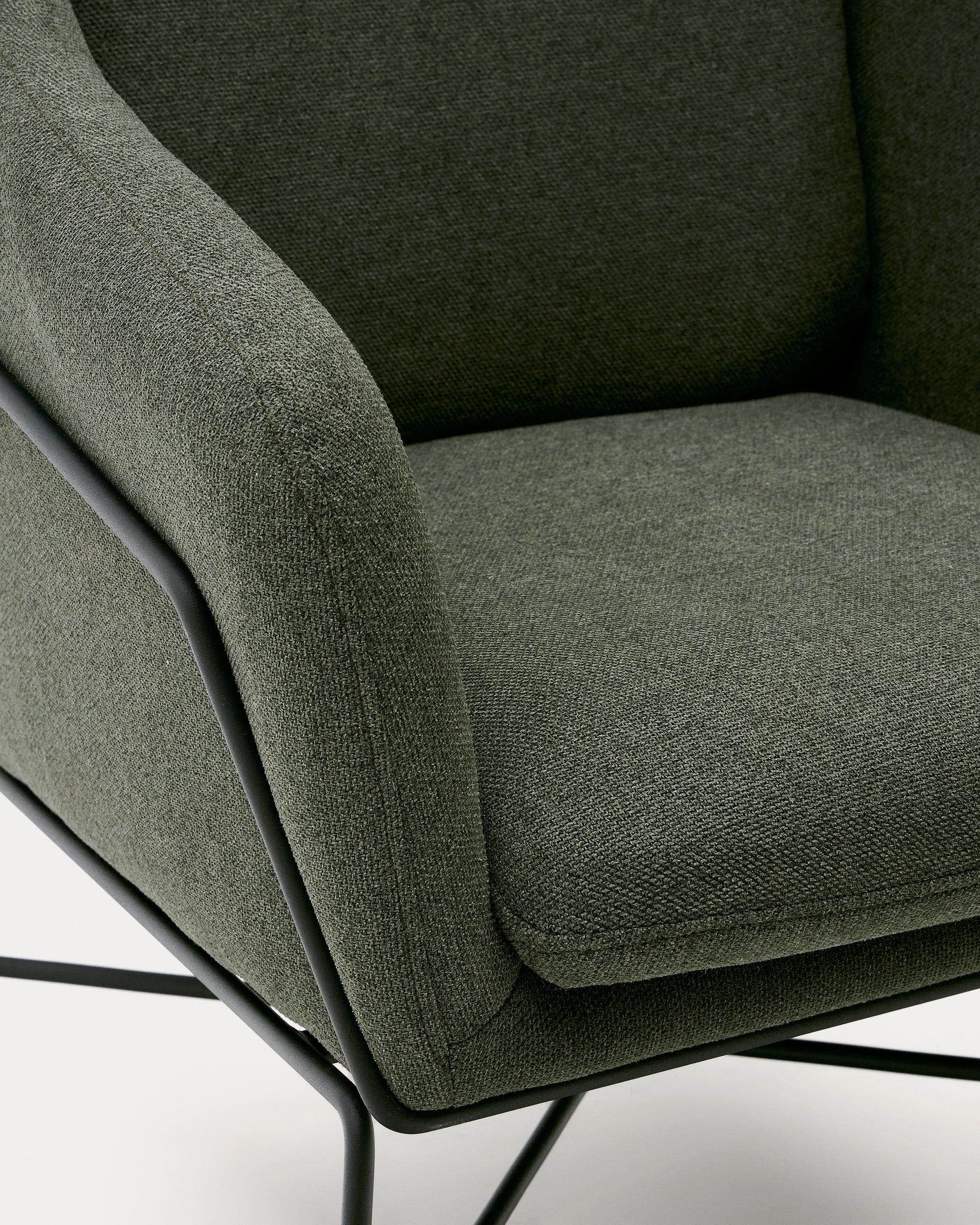Brida armchair in green and steel legs with black finish - Detail