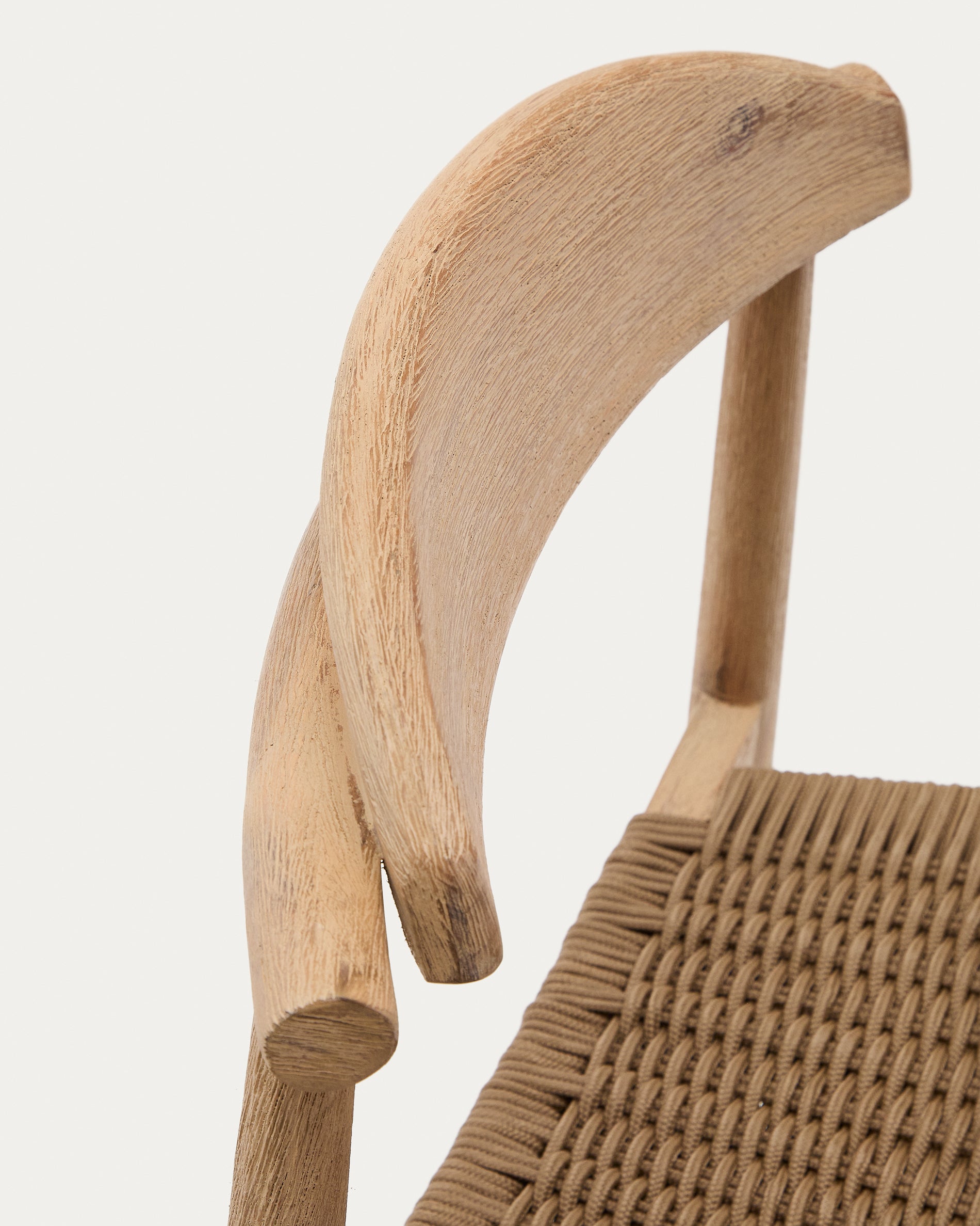 Nina stool in solid acacia wood height 62 cm - Detail