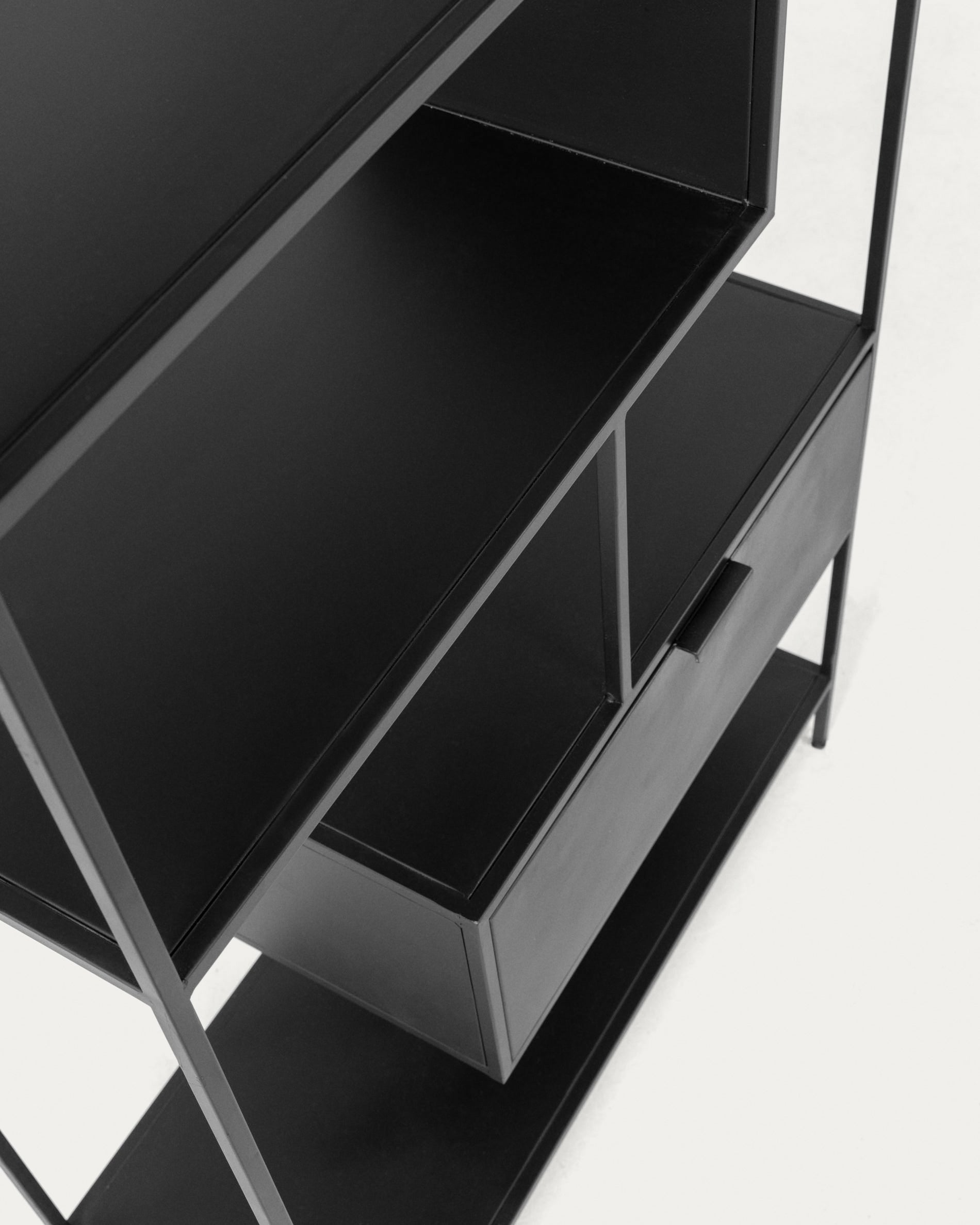Shantay bookcase 80 x 168 cm - Detail