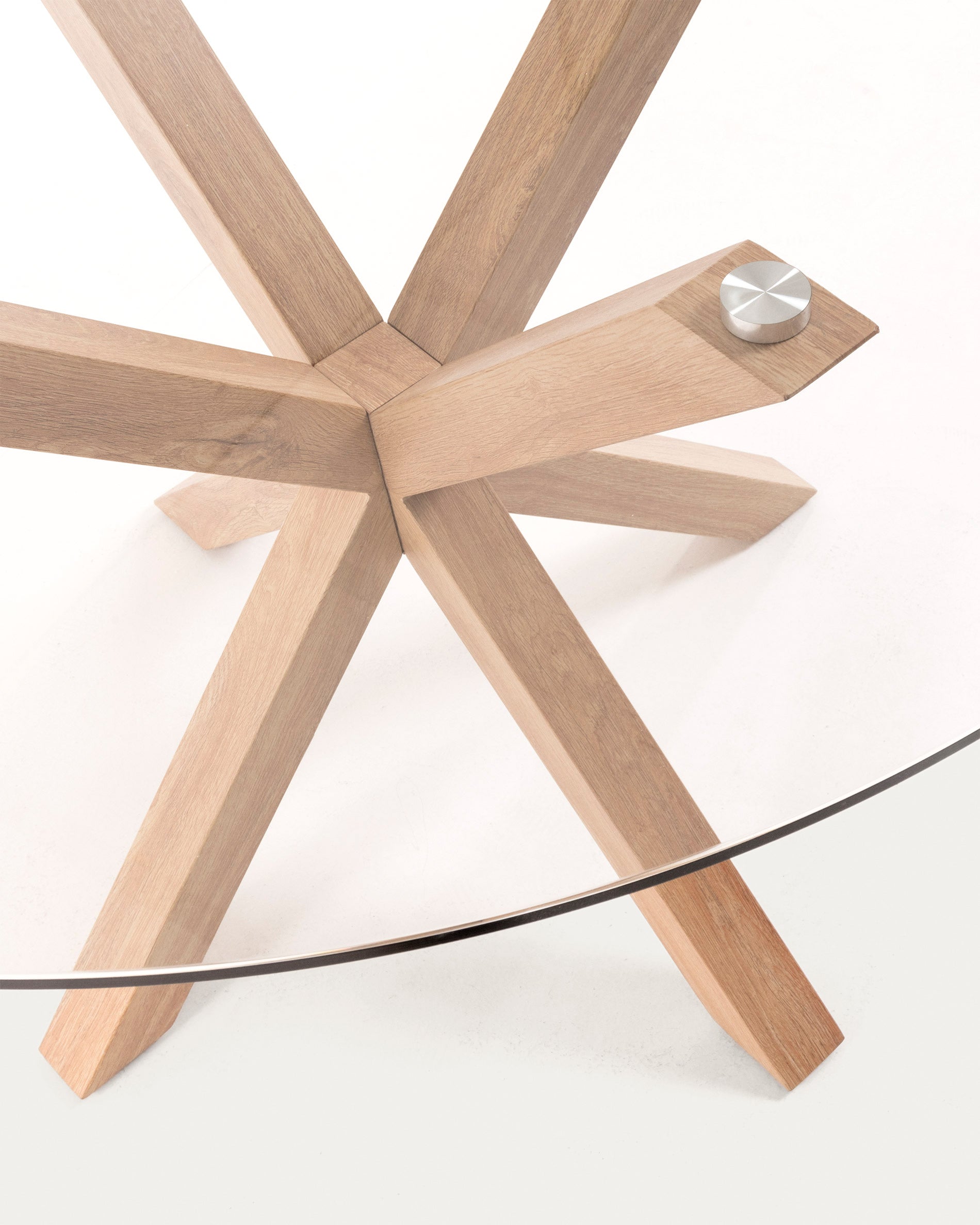 Argo round glass table with steel legs with wood-effect finish Ø 119 cm - Detail