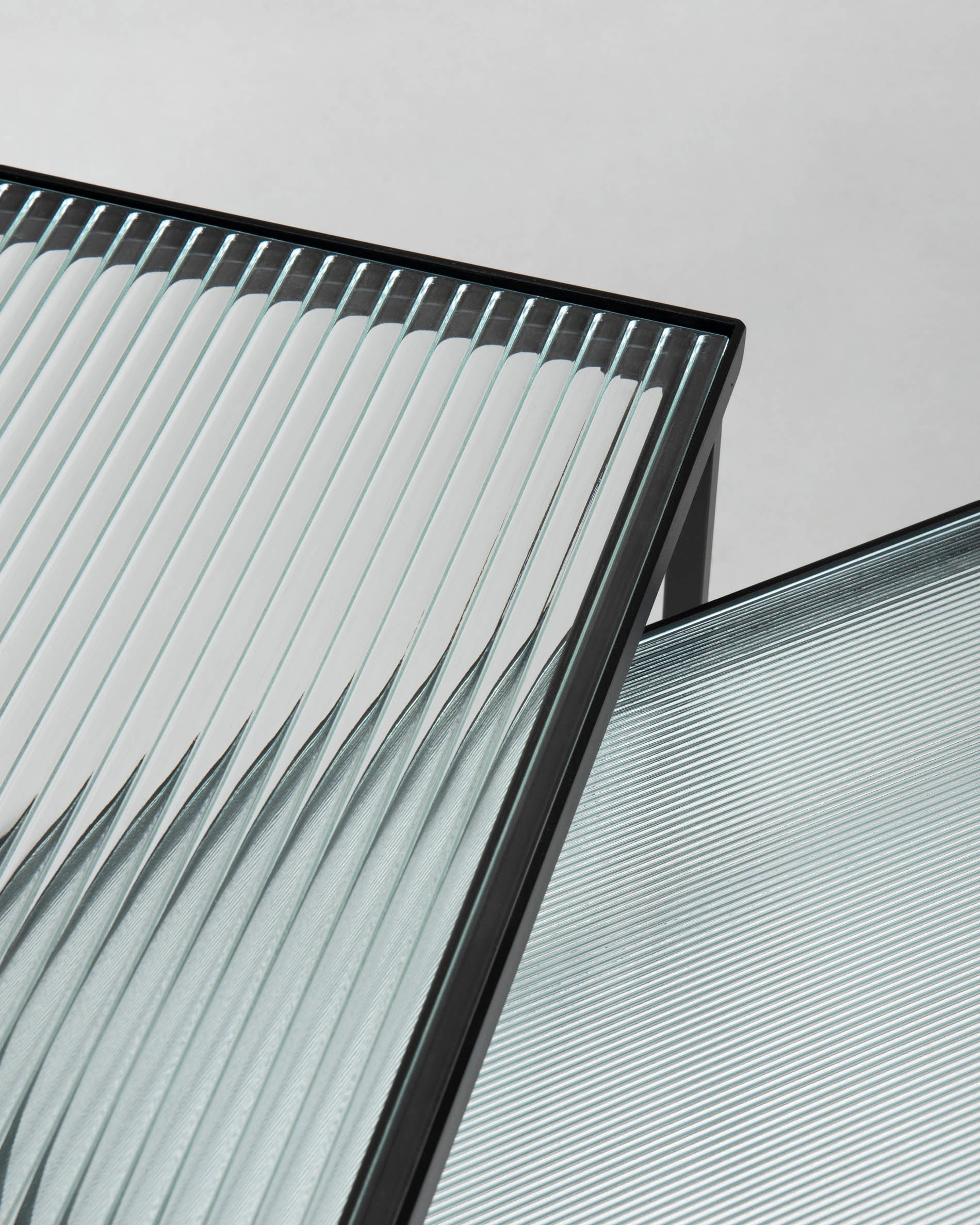 Akemi set of 2 coffee table - Detail