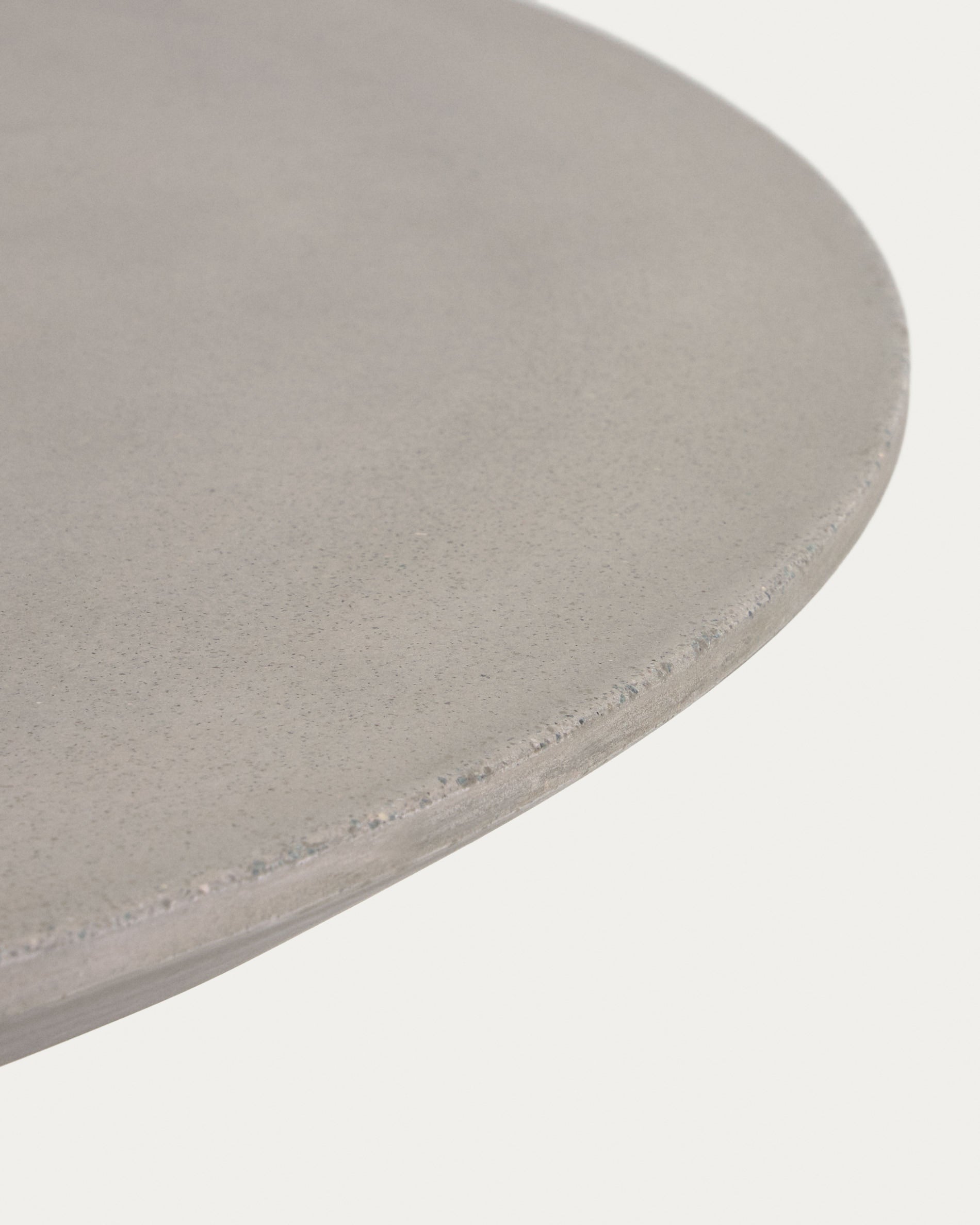 Itai outdoor round cement table, Ø 90 cm - Detail