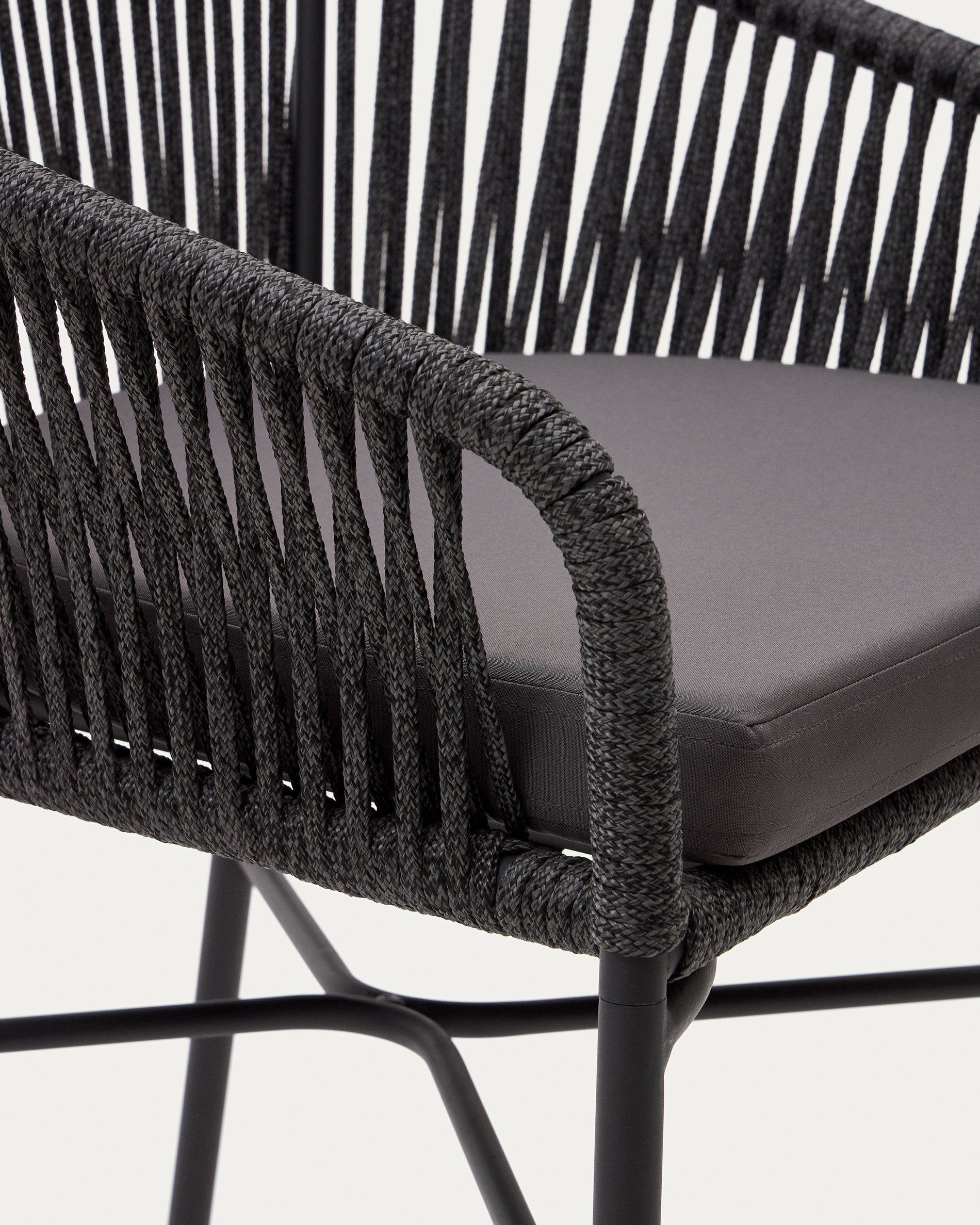 Yanet rope stool in black 65 cm in height - Detail
