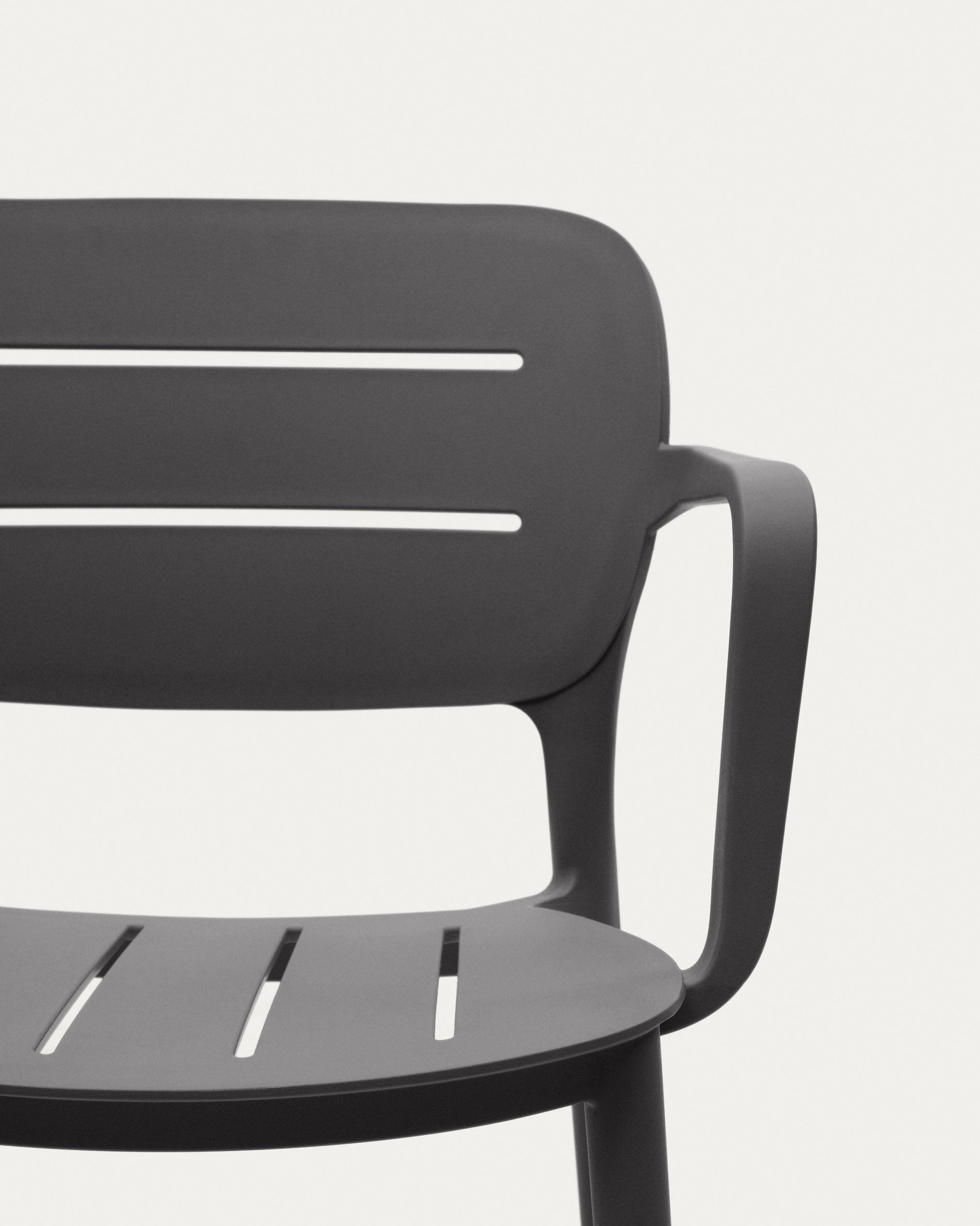 Morella stackable garden chair in grey - Detail
