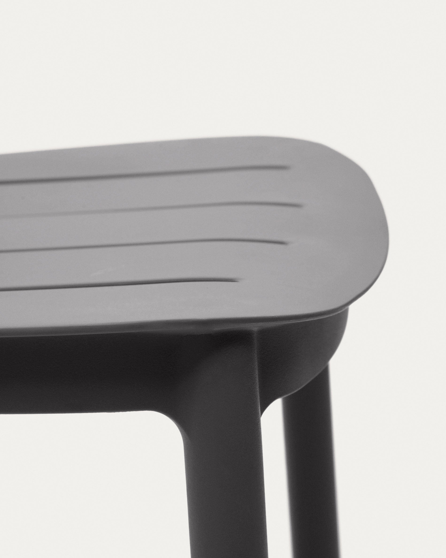 Morella stackable outdoor stool in grey, 65 cm - Detail
