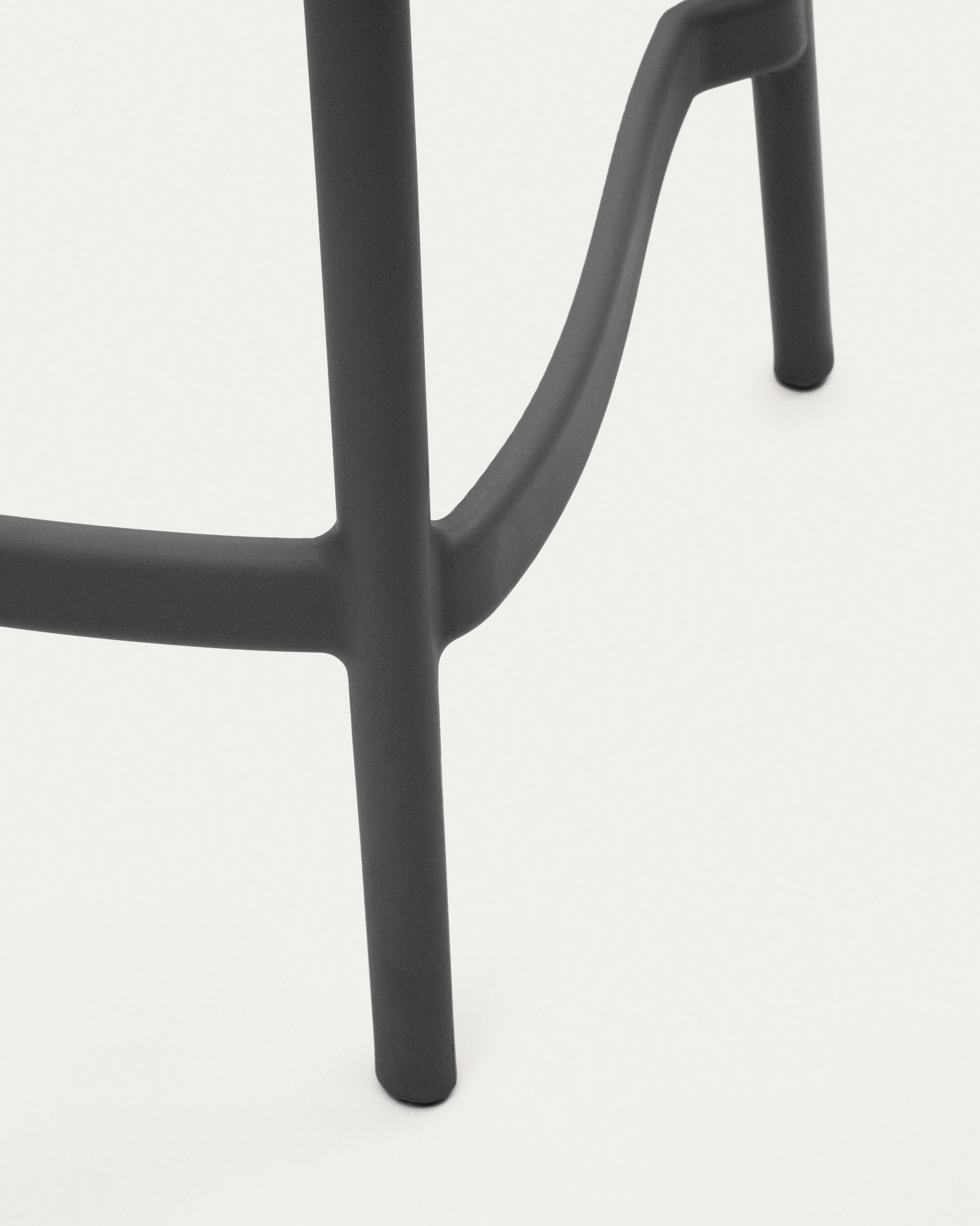 Morella stackable outdoor stool in grey, 65 cm - Detail