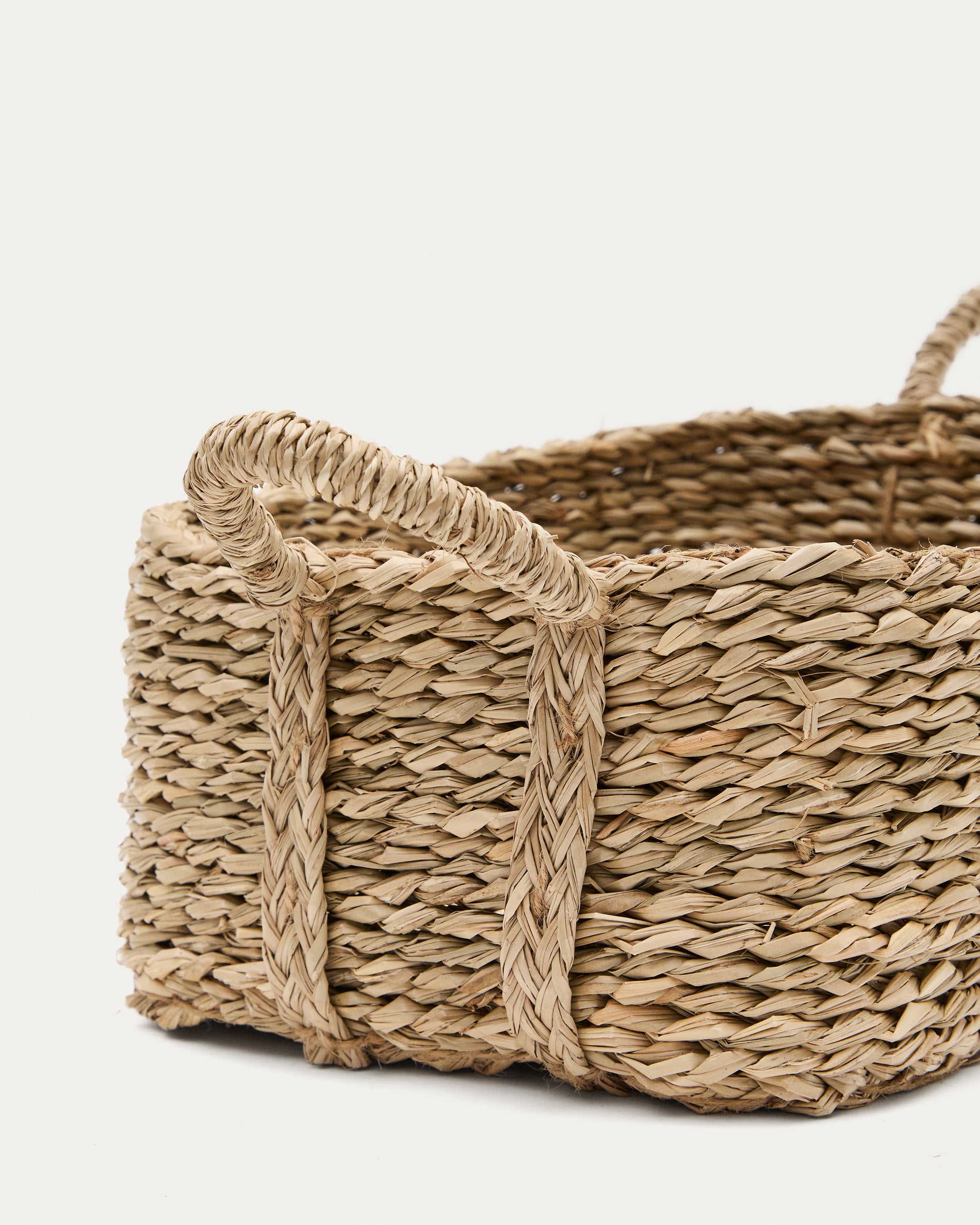 Milly set of 2 natural fibre baskets, 32 x 20 cm / 34 x 20 cm - Detail