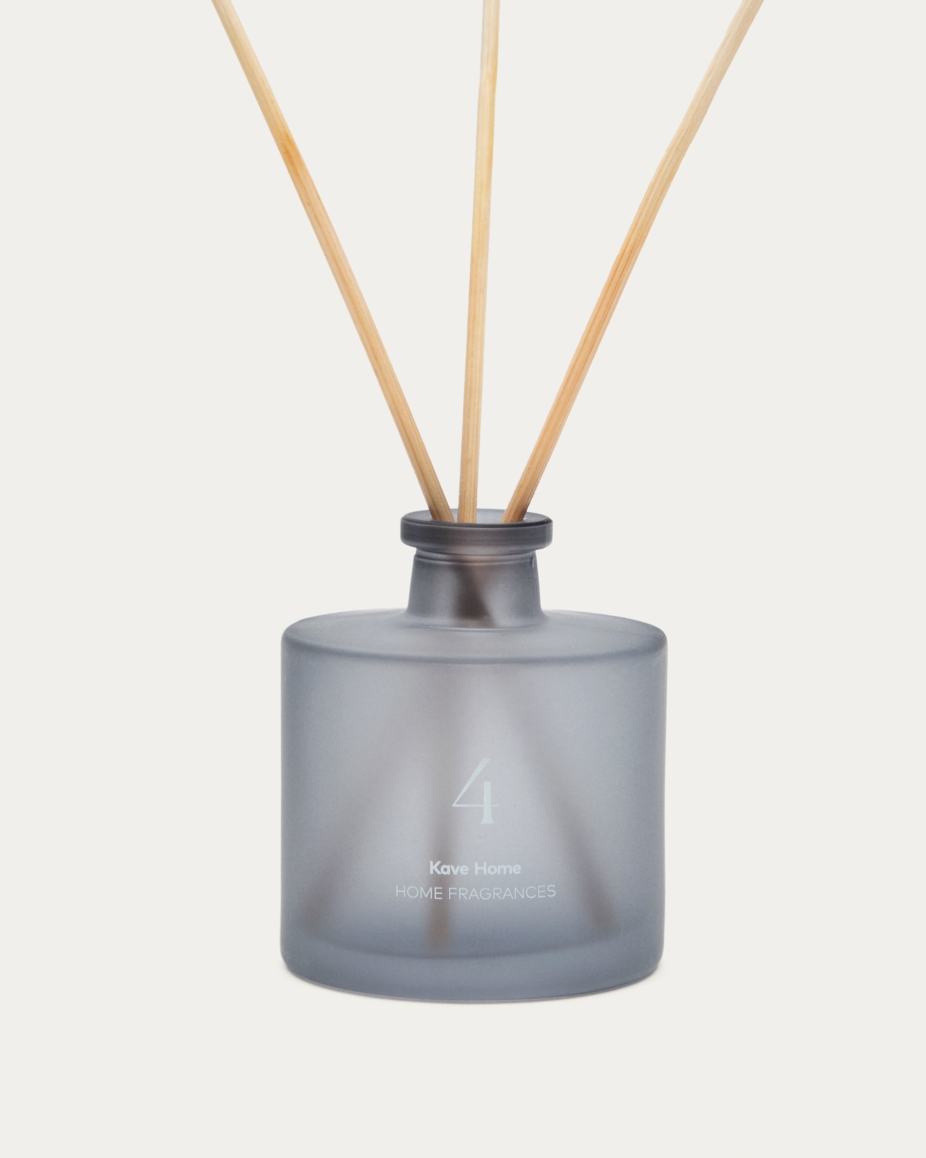 100ml Cozy Cashmere fragrance reed diffuser - Detail