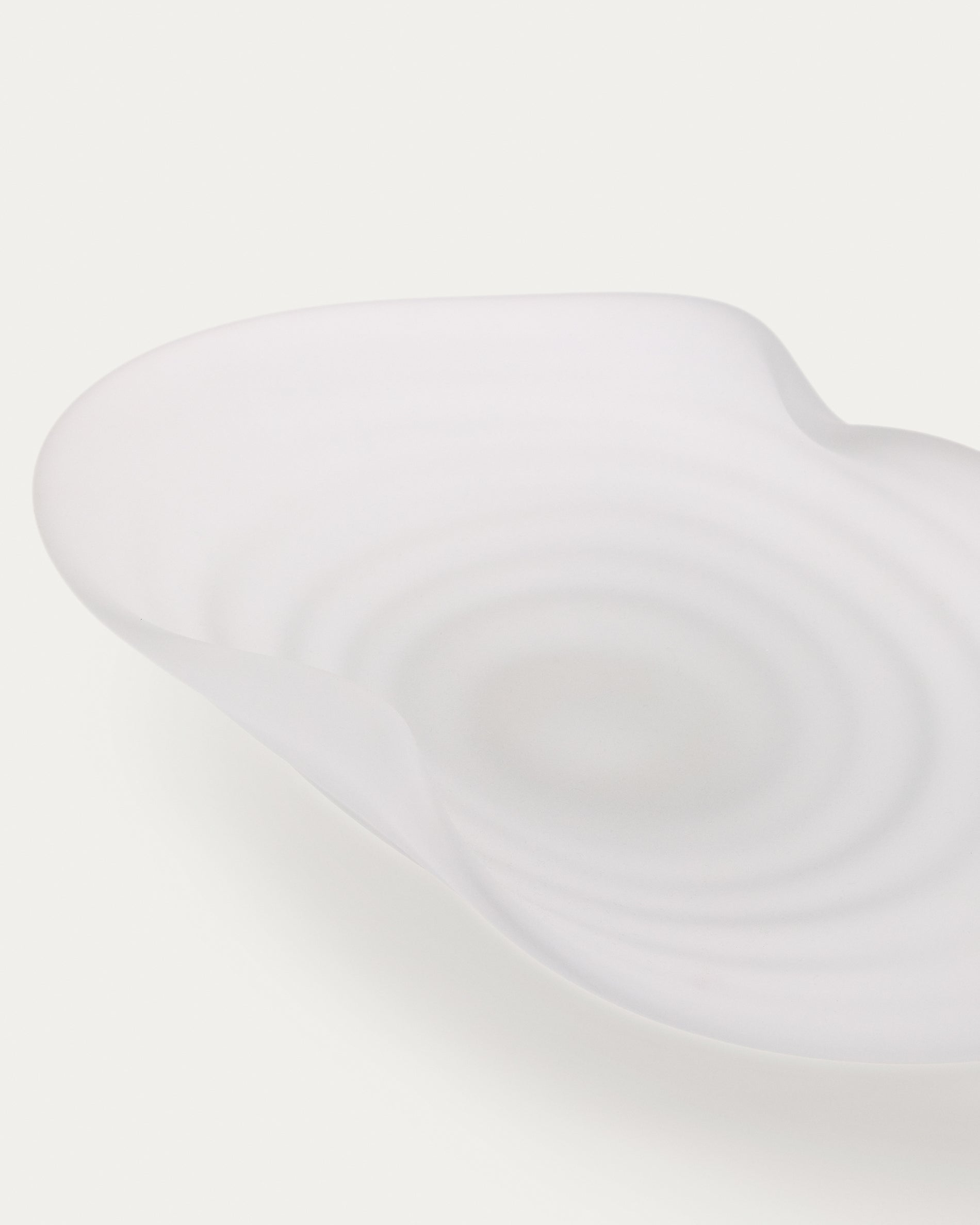 Ondaro frosted glass centrepiece 11cm - Detail