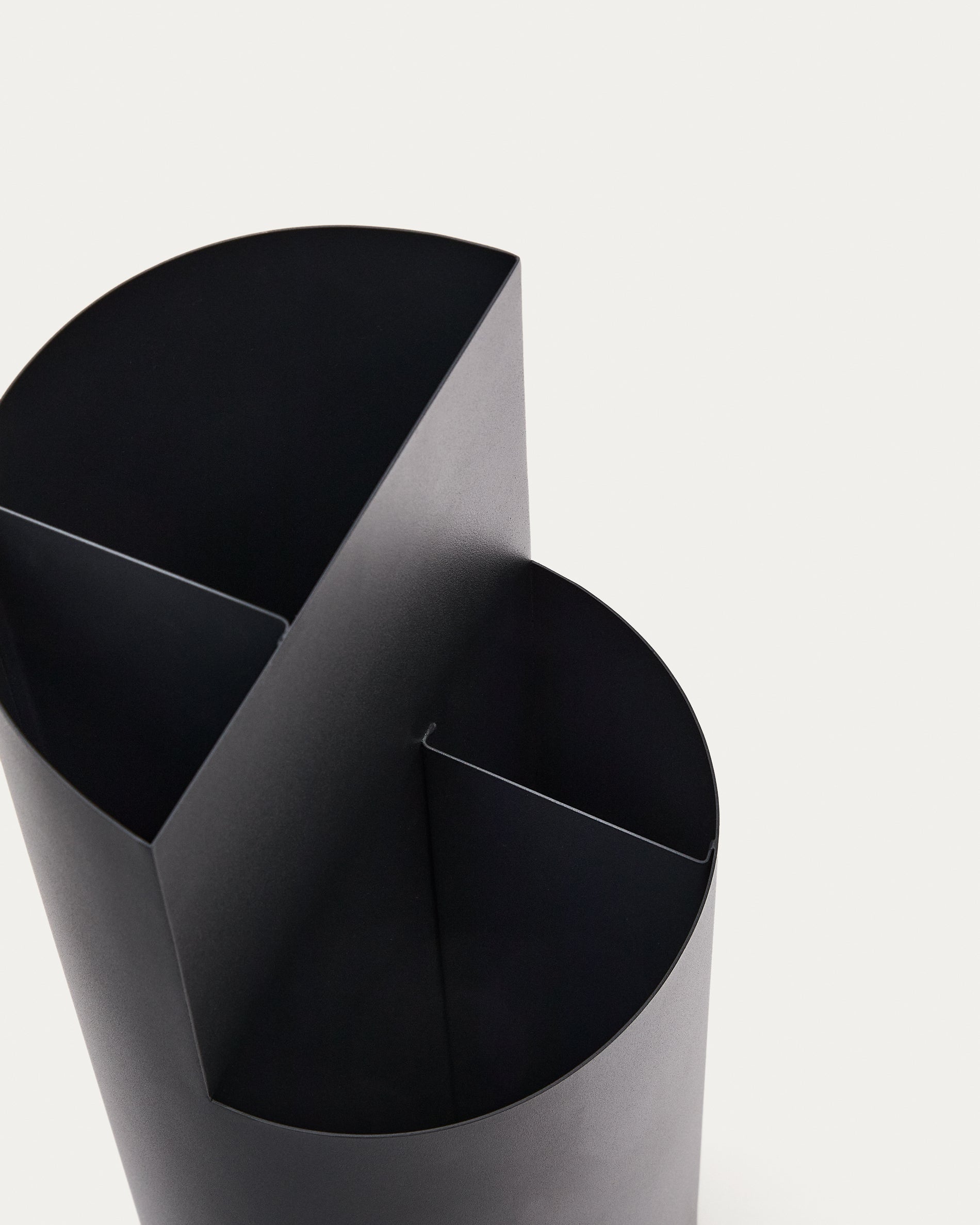 Atin grey metal small umbrella stand - Detail