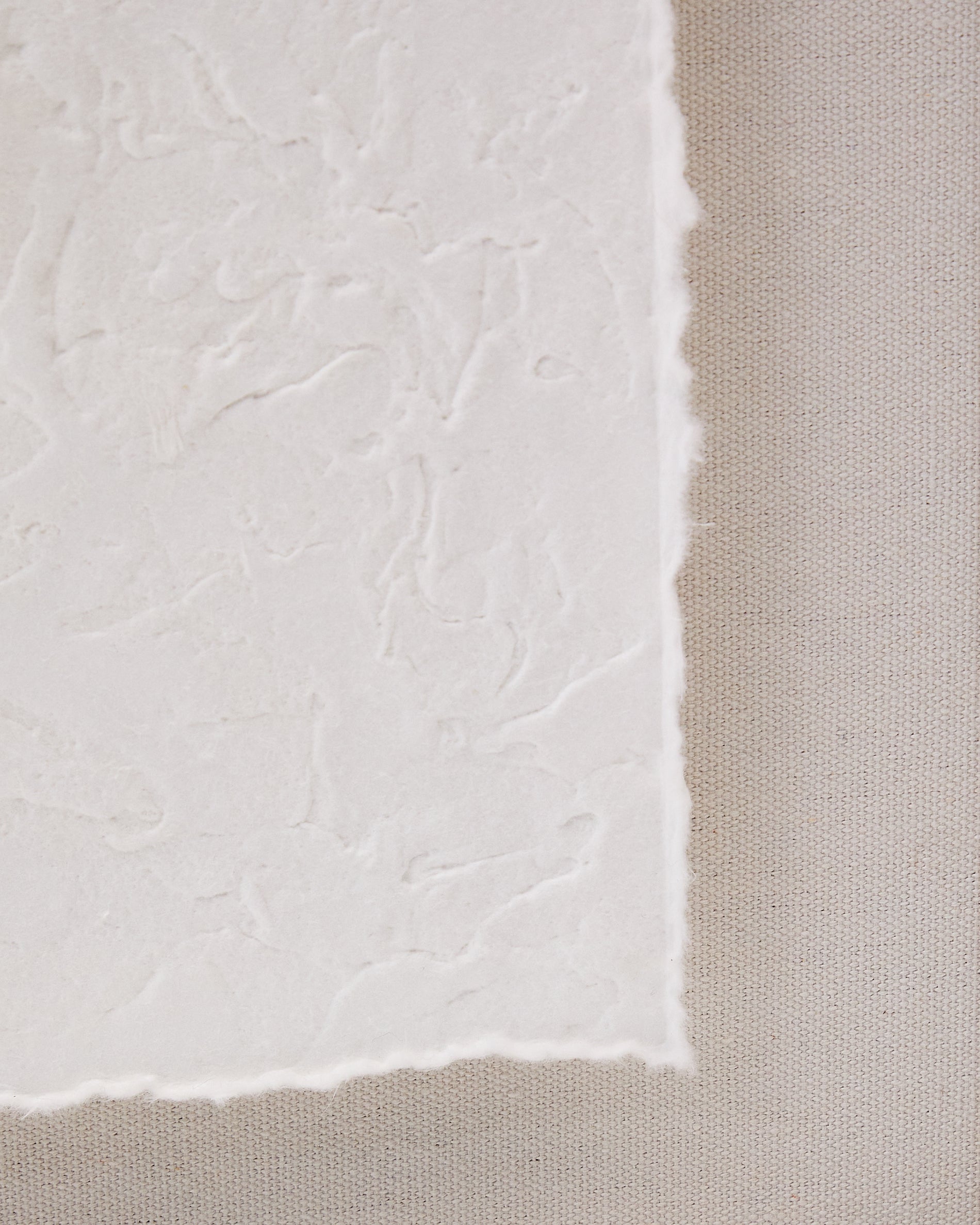 Olvin abstract picture on white recycled paper with hand-crafted reliefs 44 x 94 cm - Detail