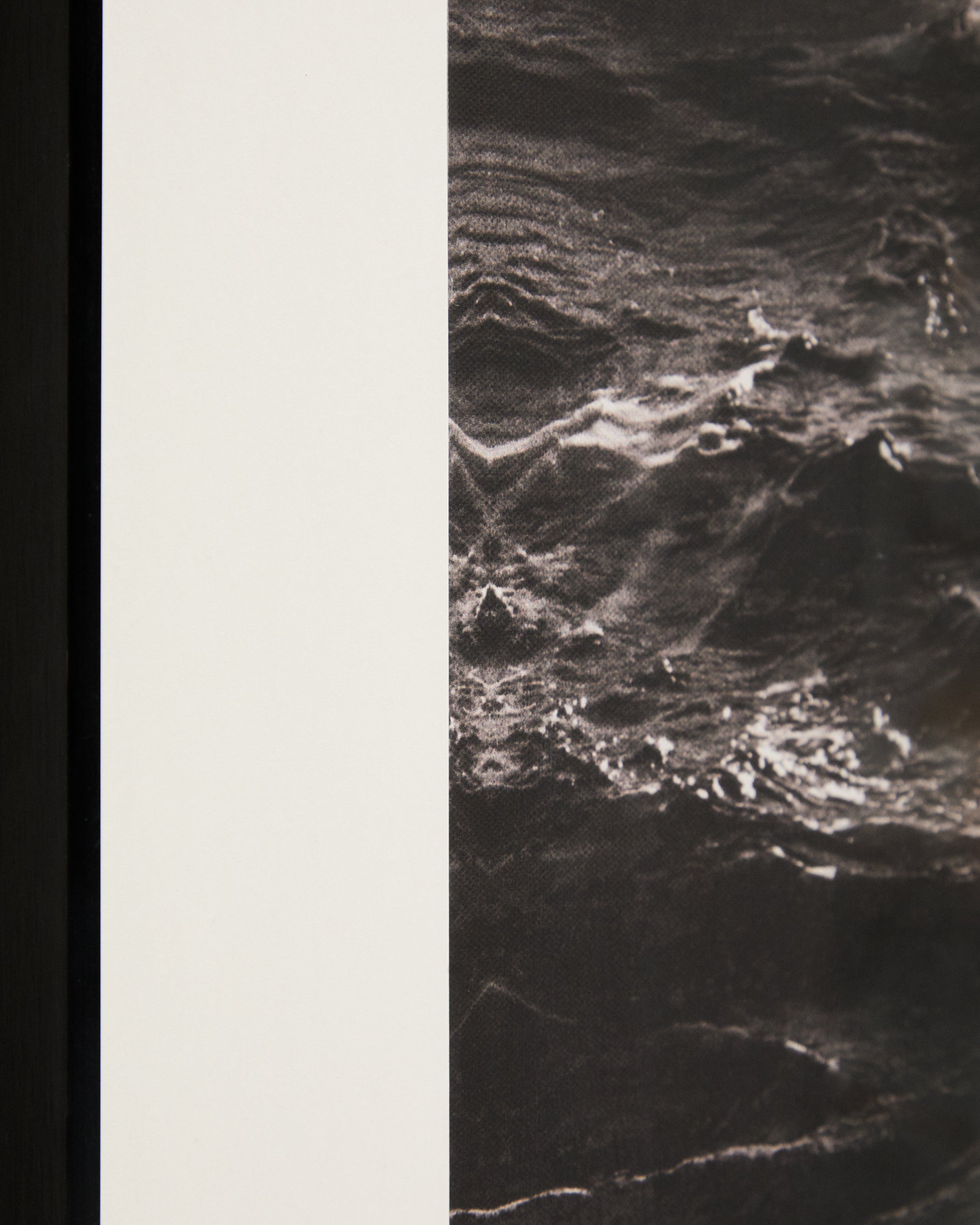 Zavira picture with photograph of waves 64 x 84cm - Detail
