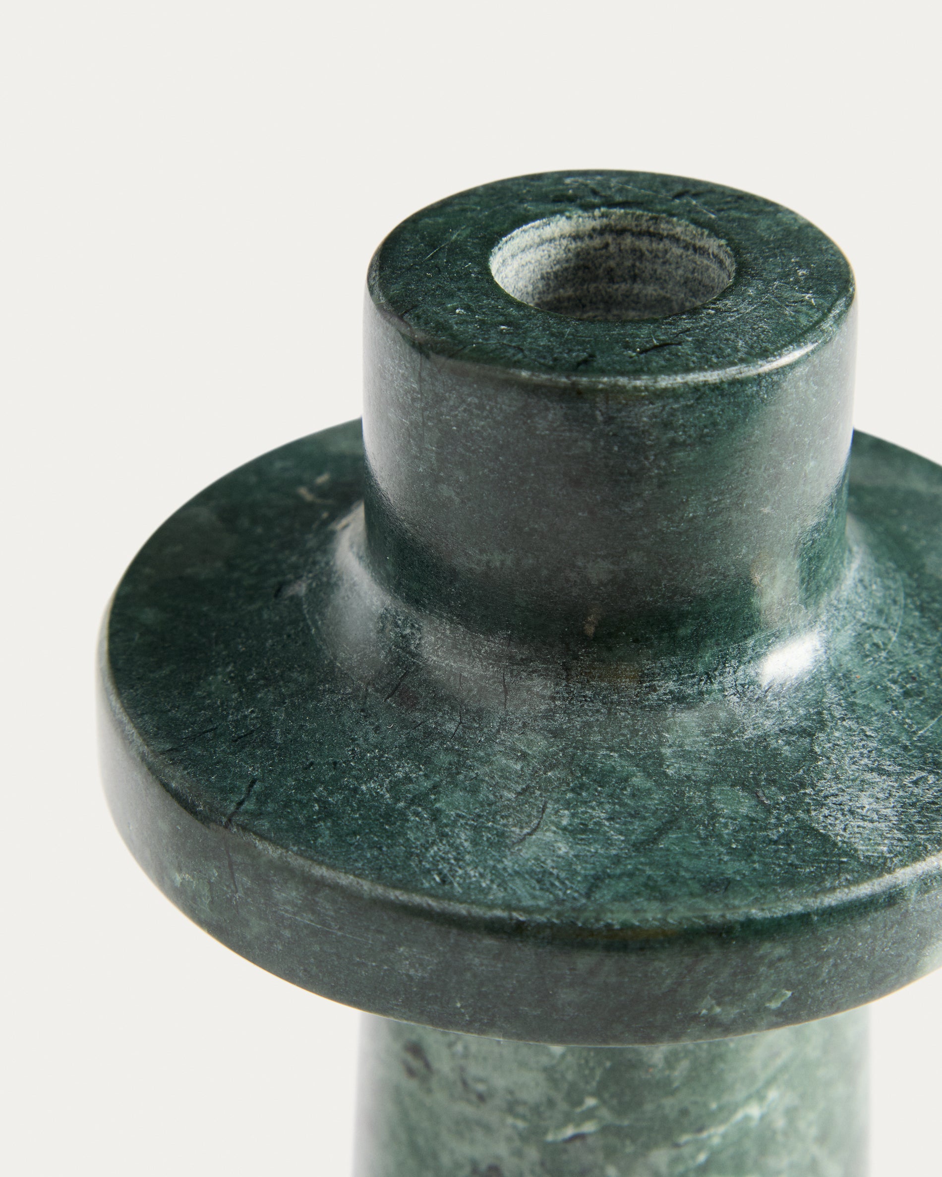 Zalvori green marble candle holder 18cm - Detail