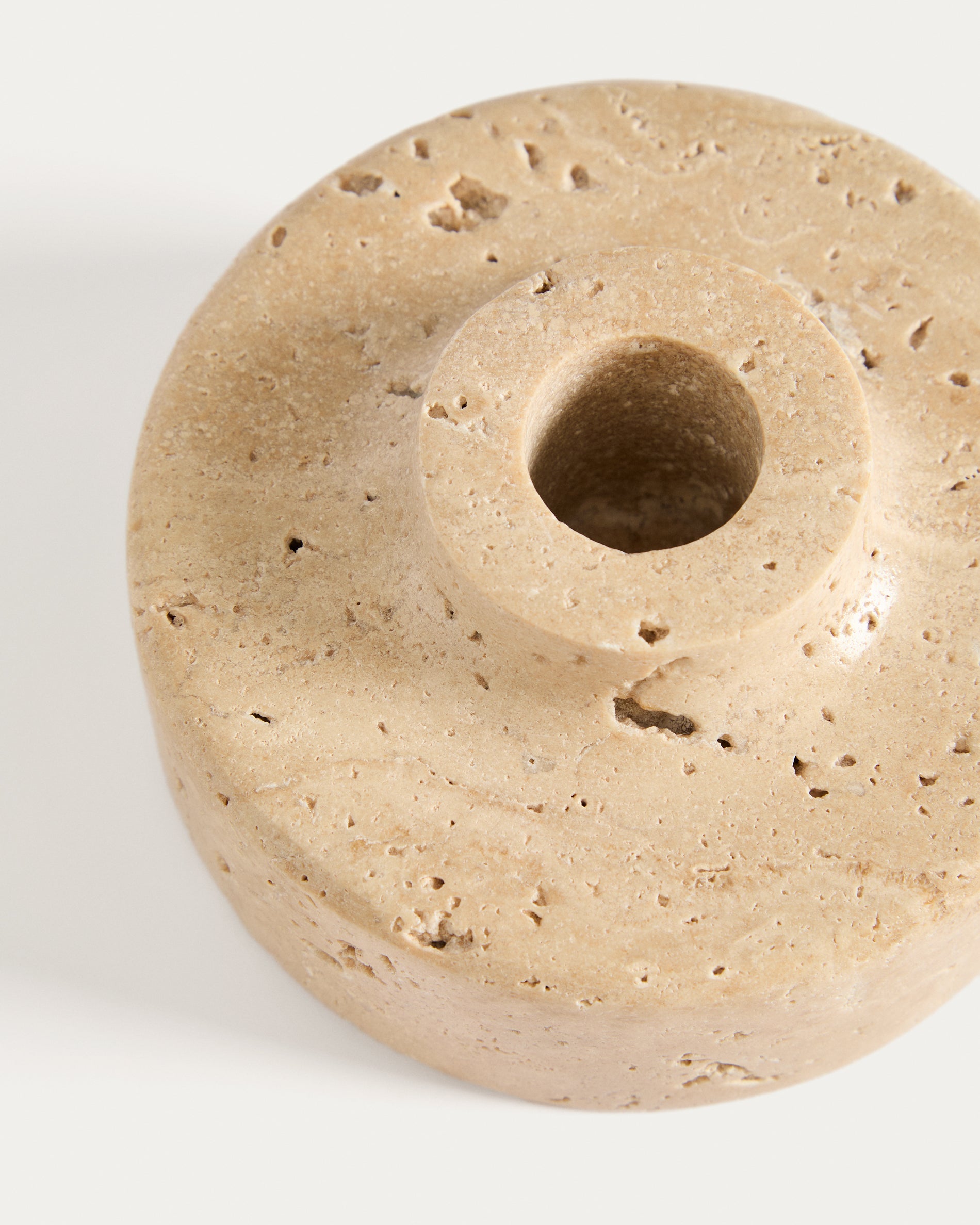 Zalvori travertine candle holder 6cm - Detail