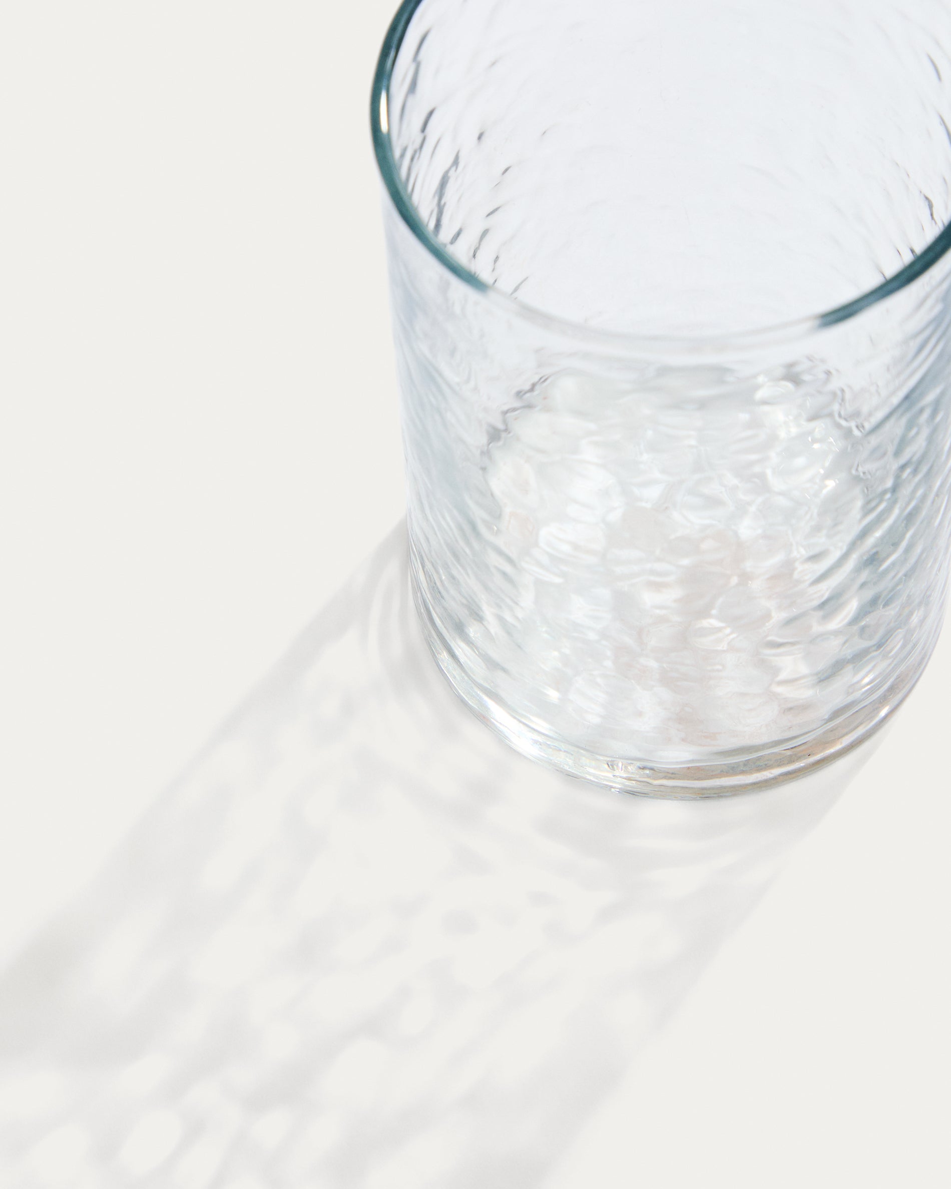 Obila cup made of transparent recycled glass - Detail