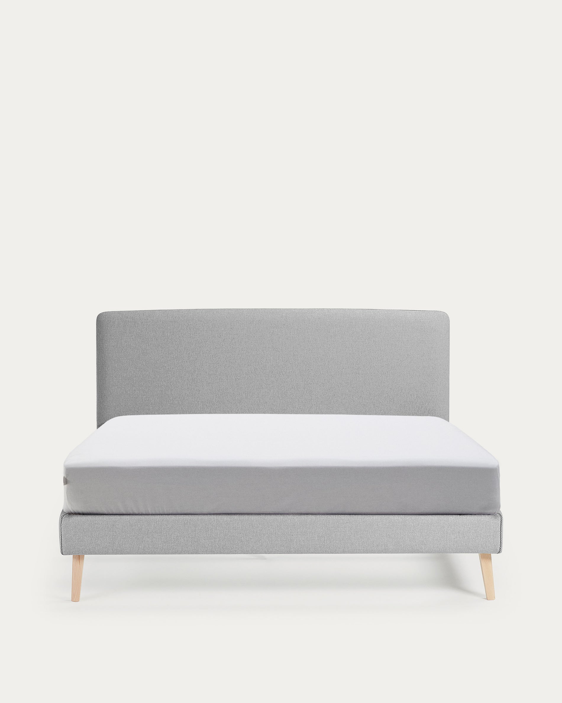 Dyla bed cover in grey for a 160 x 200 cm mattress - Product View