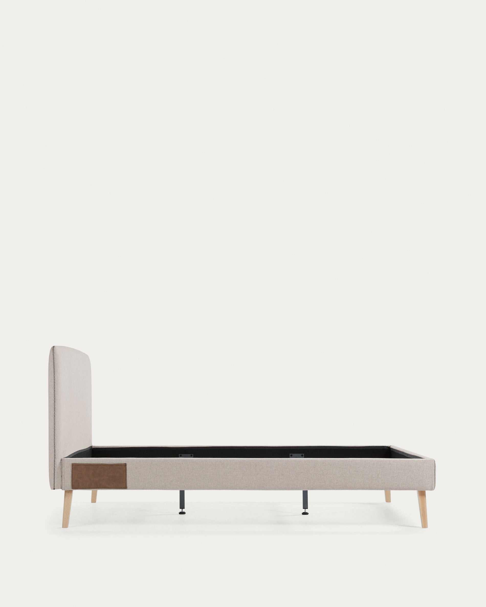 Dyla bed cover in beige for a 160 x 200 cm mattress - Product View