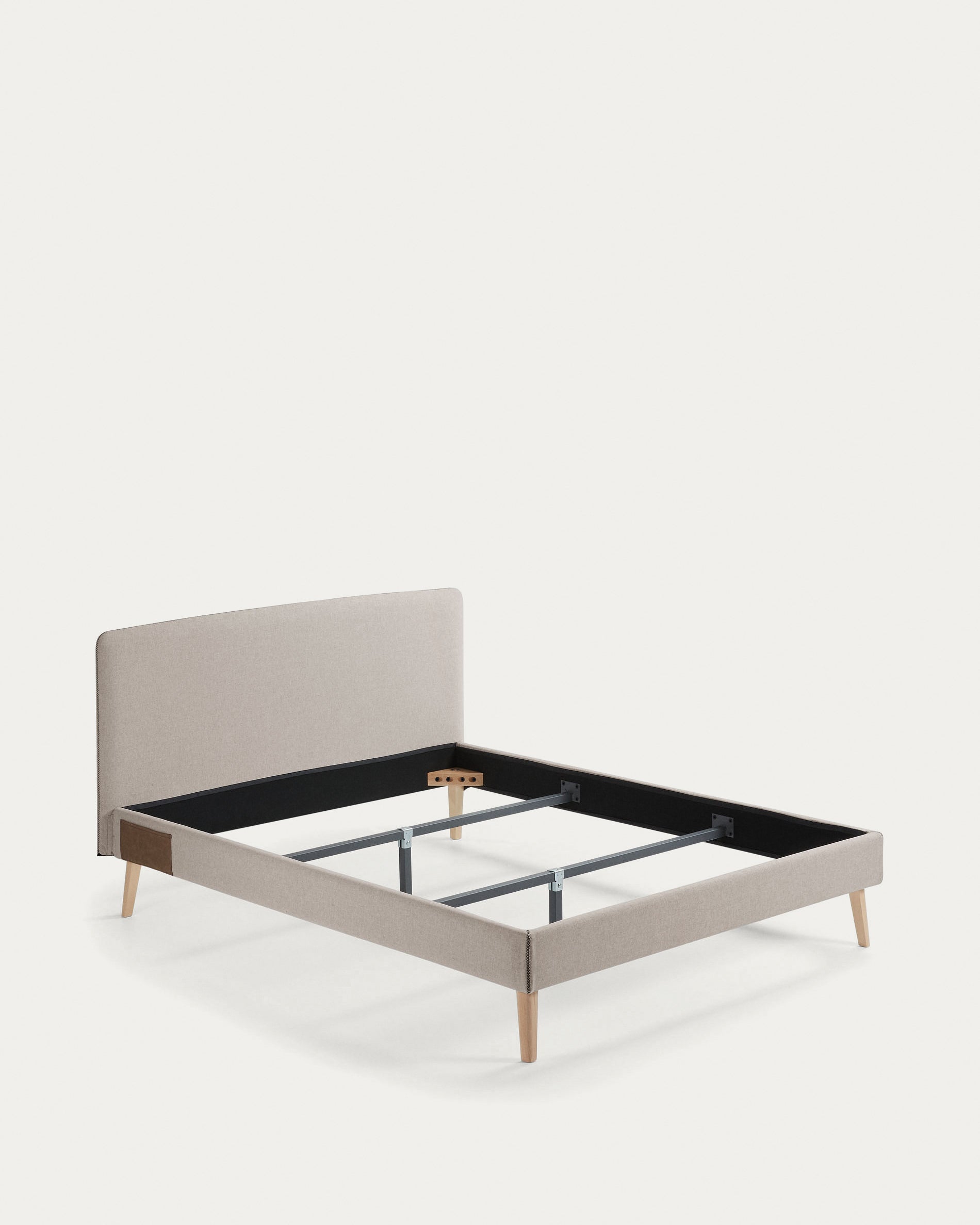 Dyla bed cover in beige for a 160 x 200 cm mattress - Product View