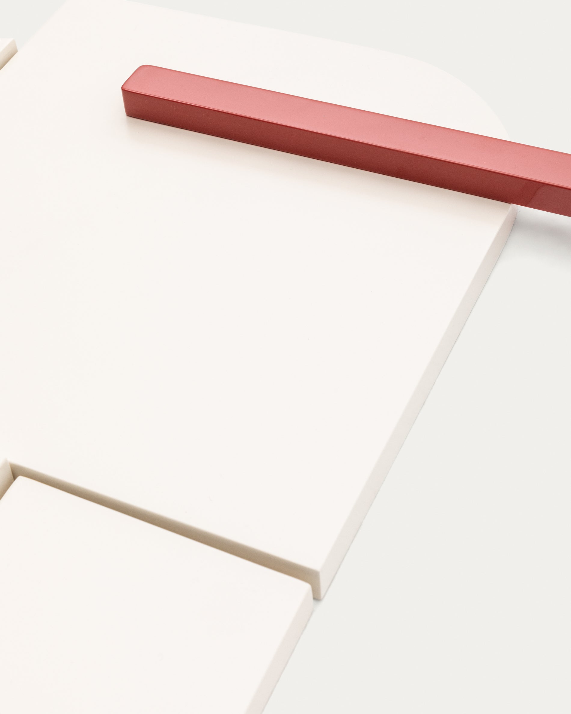 Danei white and red wall panel, 65 x 60 cm - Detail