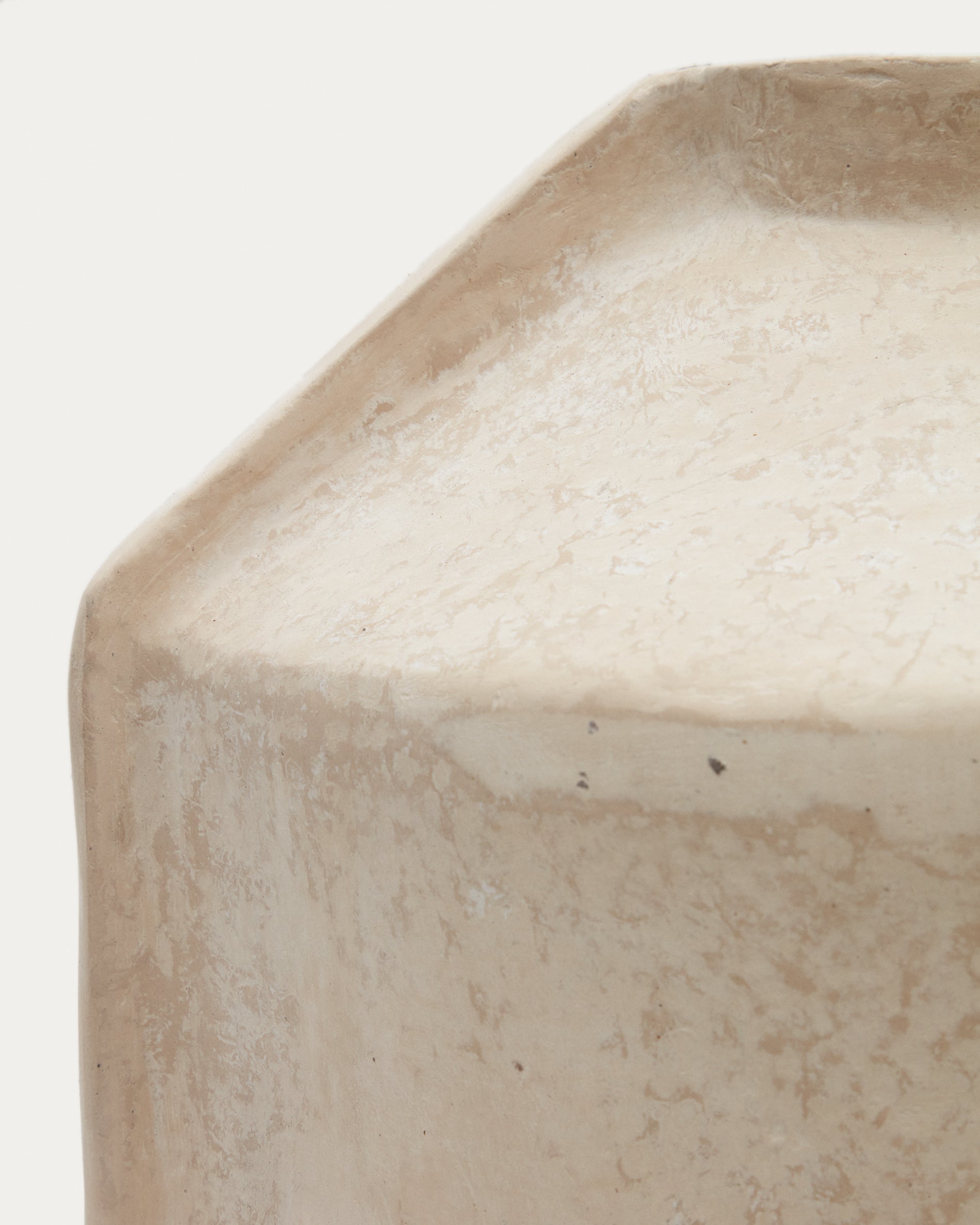 Meja beige papier-mâché vase 47 cm - Detail