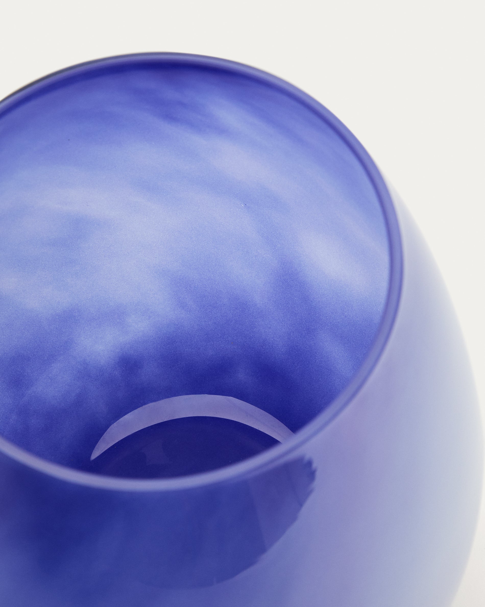 Kelse blue glass vase, 26 cm - Detail