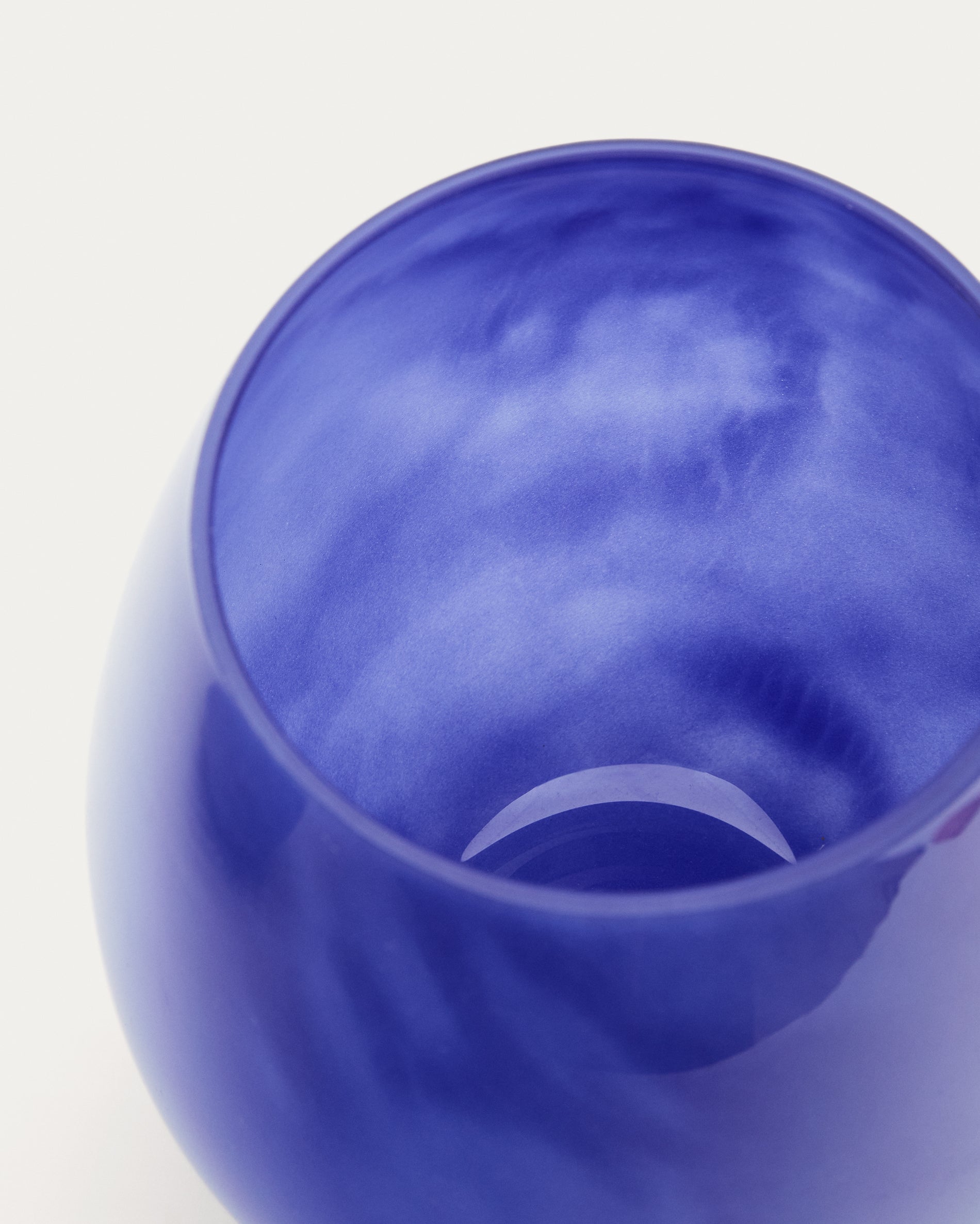 Kelse blue glass vase, 21 cm - Detail