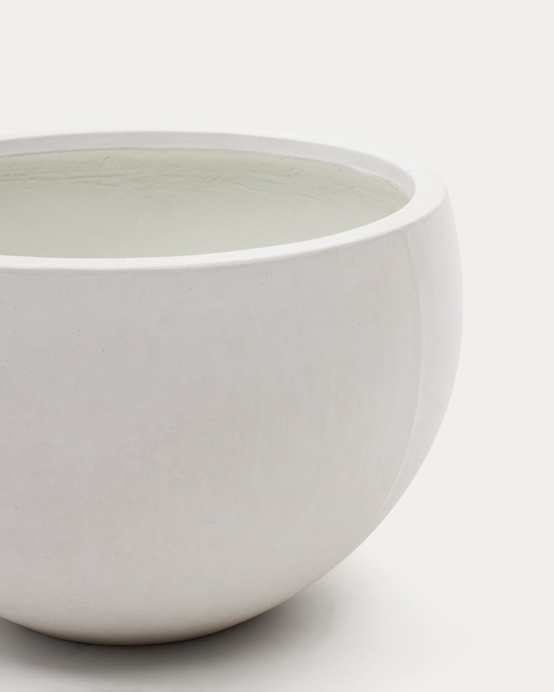 Grau White Cement Planter Ø 56 cm - Detail