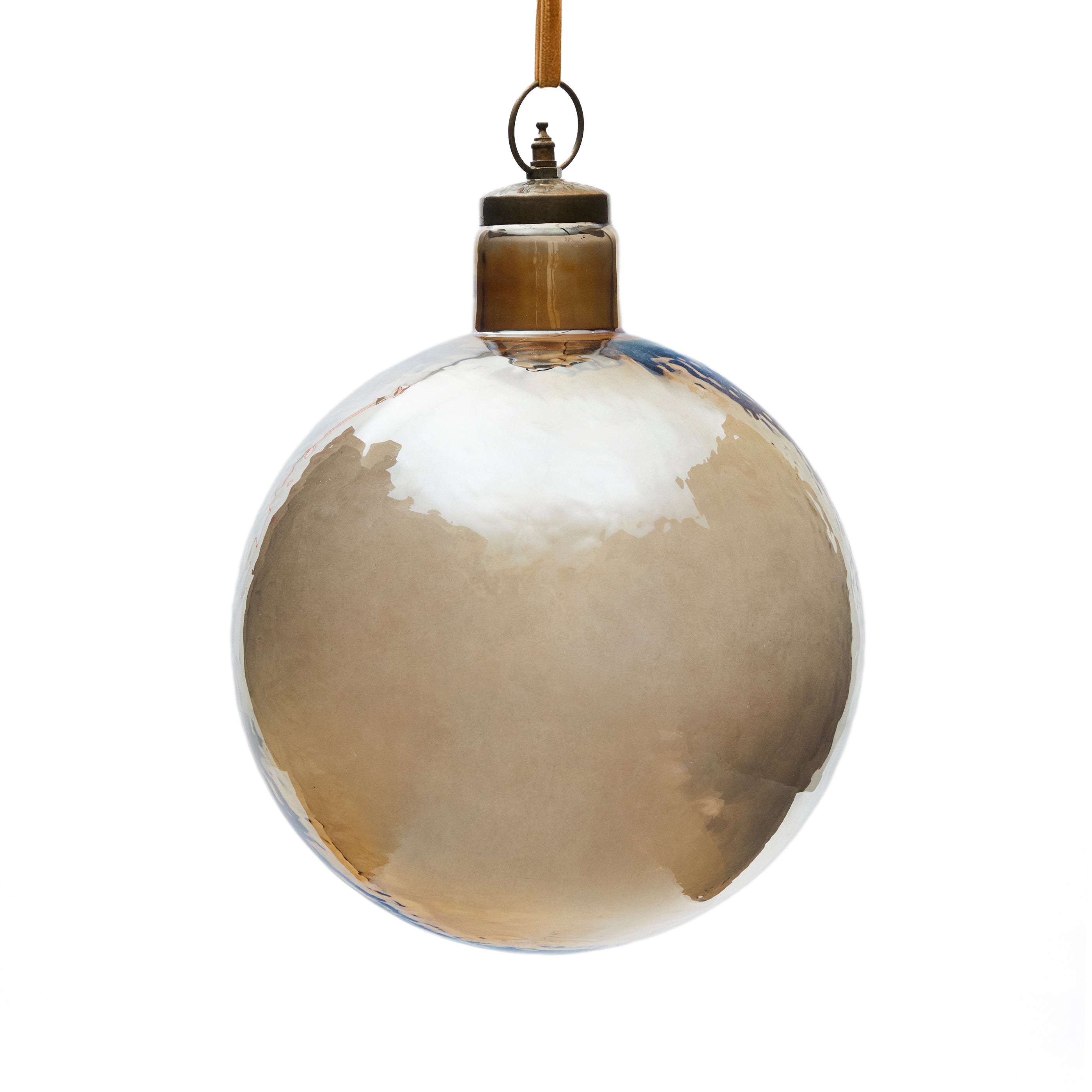 D2500043CC10_0V01_HR