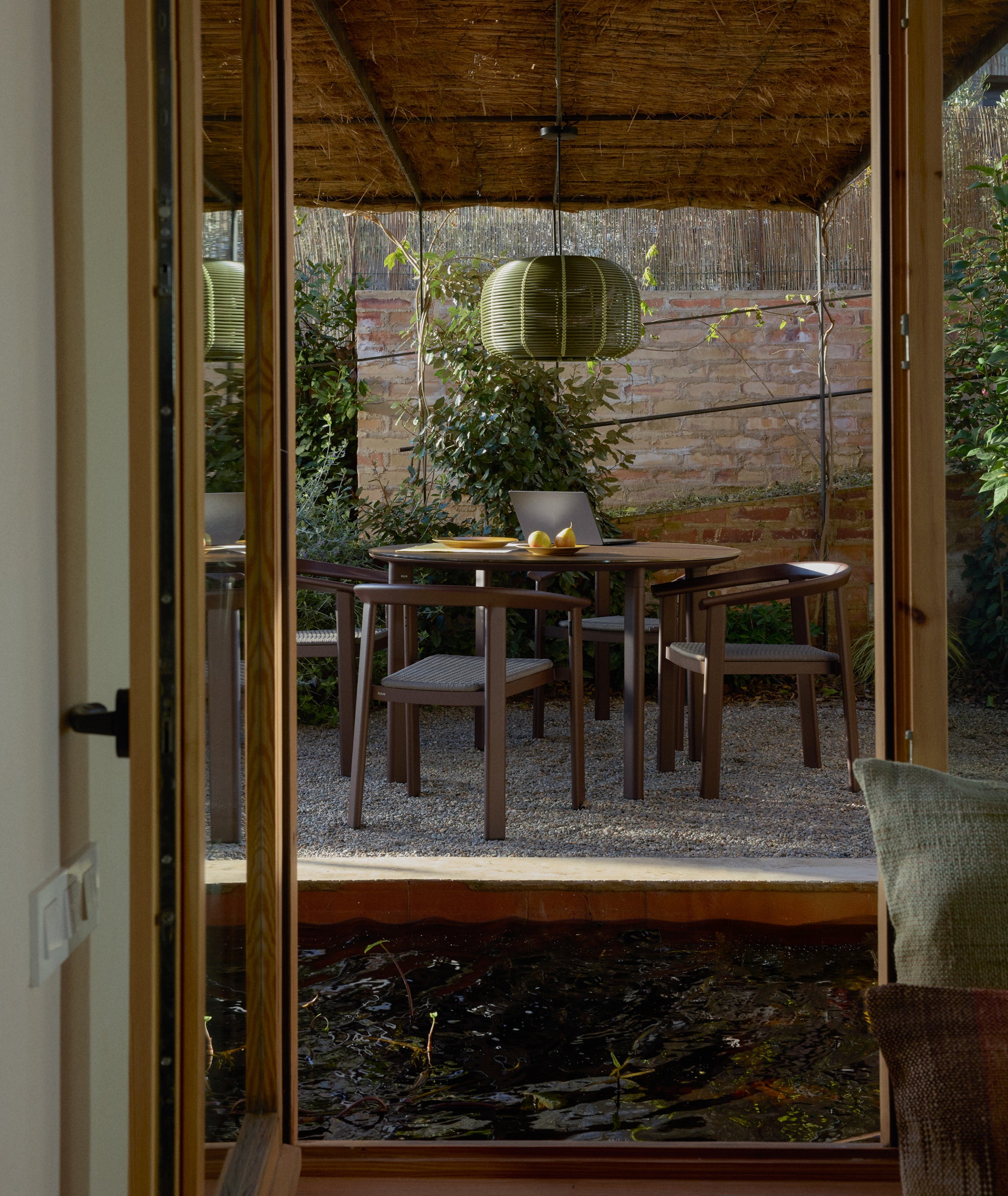 Hc1BDoIwEEDRu8yadNoKErvzDCwdQyoMUG2hoYiJhLtLXL-f_A3S3ICBYVliMoSErQjcOiteduVhCiyaKRC6YHsmfEc_2Zawq5-xJ1xVWUp9yYtcEdrwcDw2nAiv-lwpeaqVLsURQgadX8DcNpgZzAYfMFpKmUEE01mfOIP_oHLfw4uD9v2-_wA