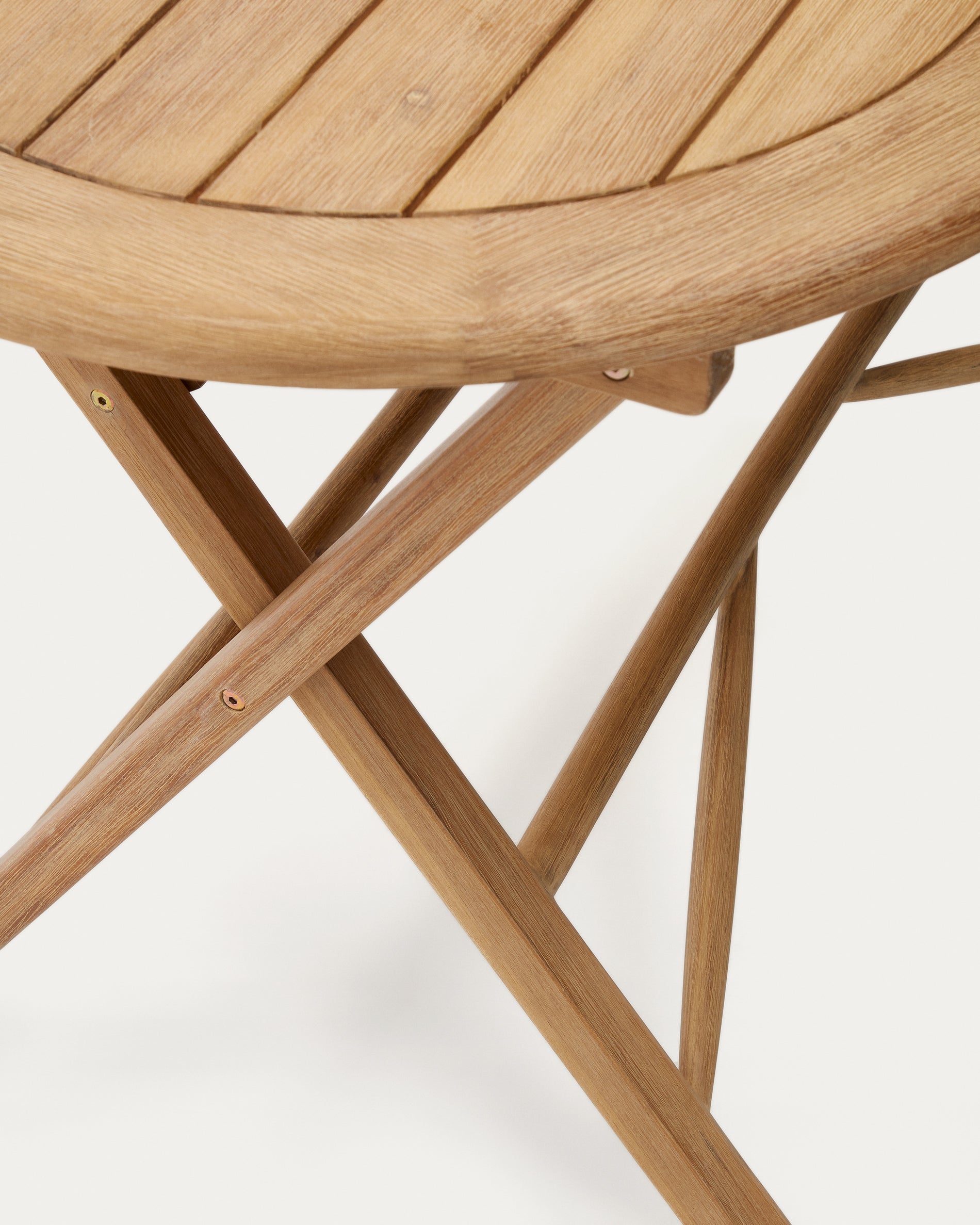 Dandara folding table in solid acacia wood natural finish, Ø 120 x 60 cm FSC 100% - Detail