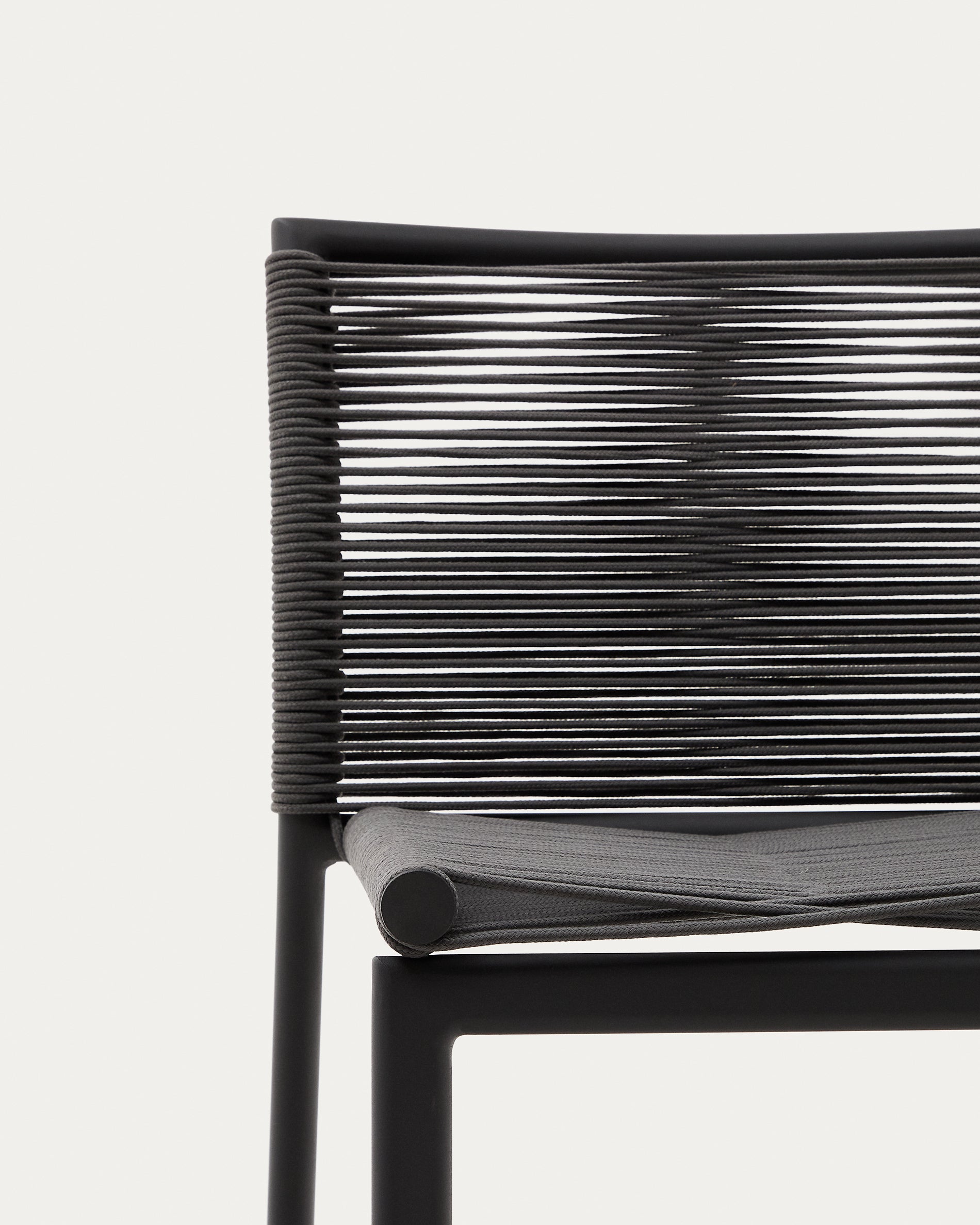 Culip outdoor stool made of rope cord and grey aluminum 65 cm - Detail