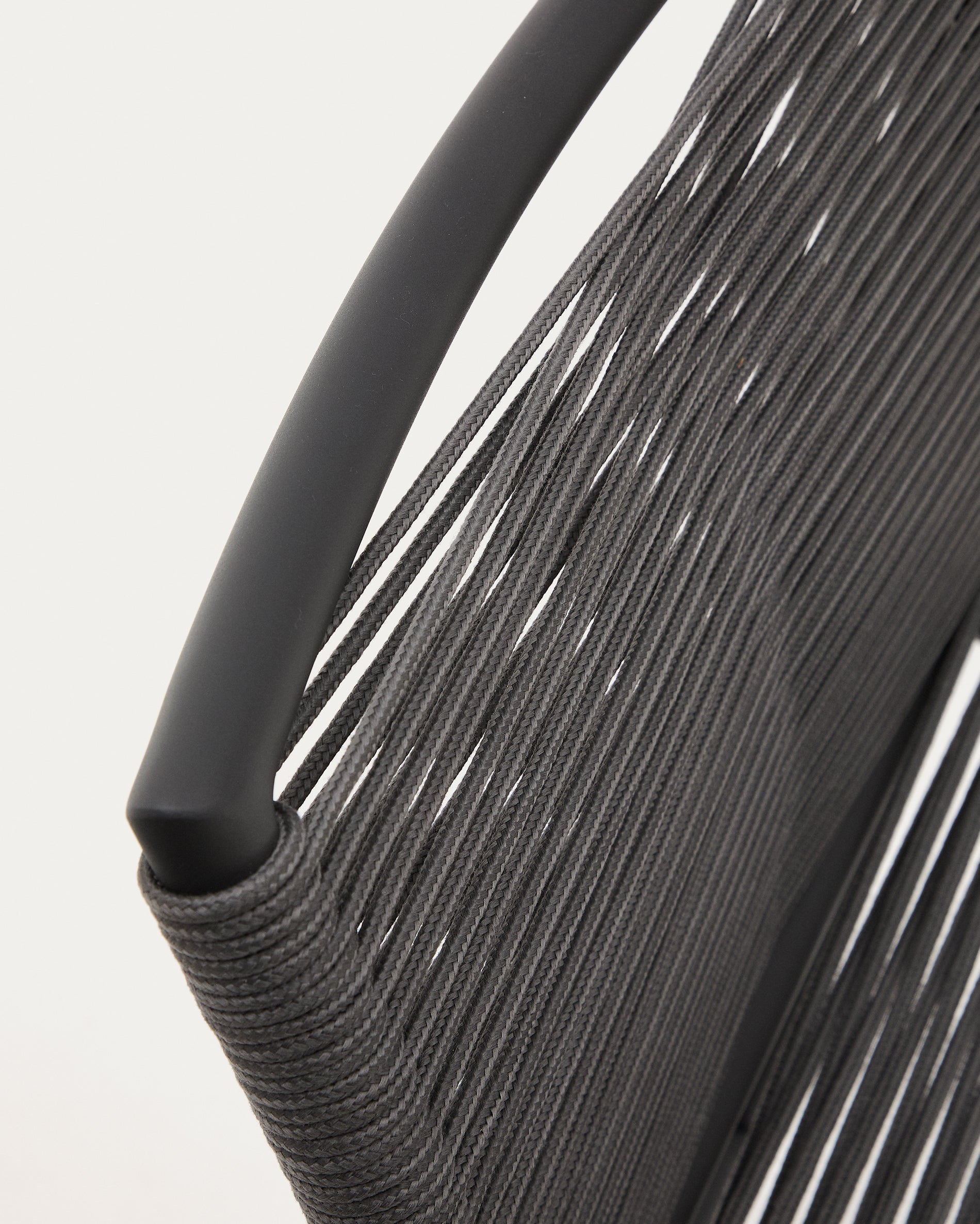 Culip outdoor stool made of rope cord and grey aluminum 65 cm - Detail