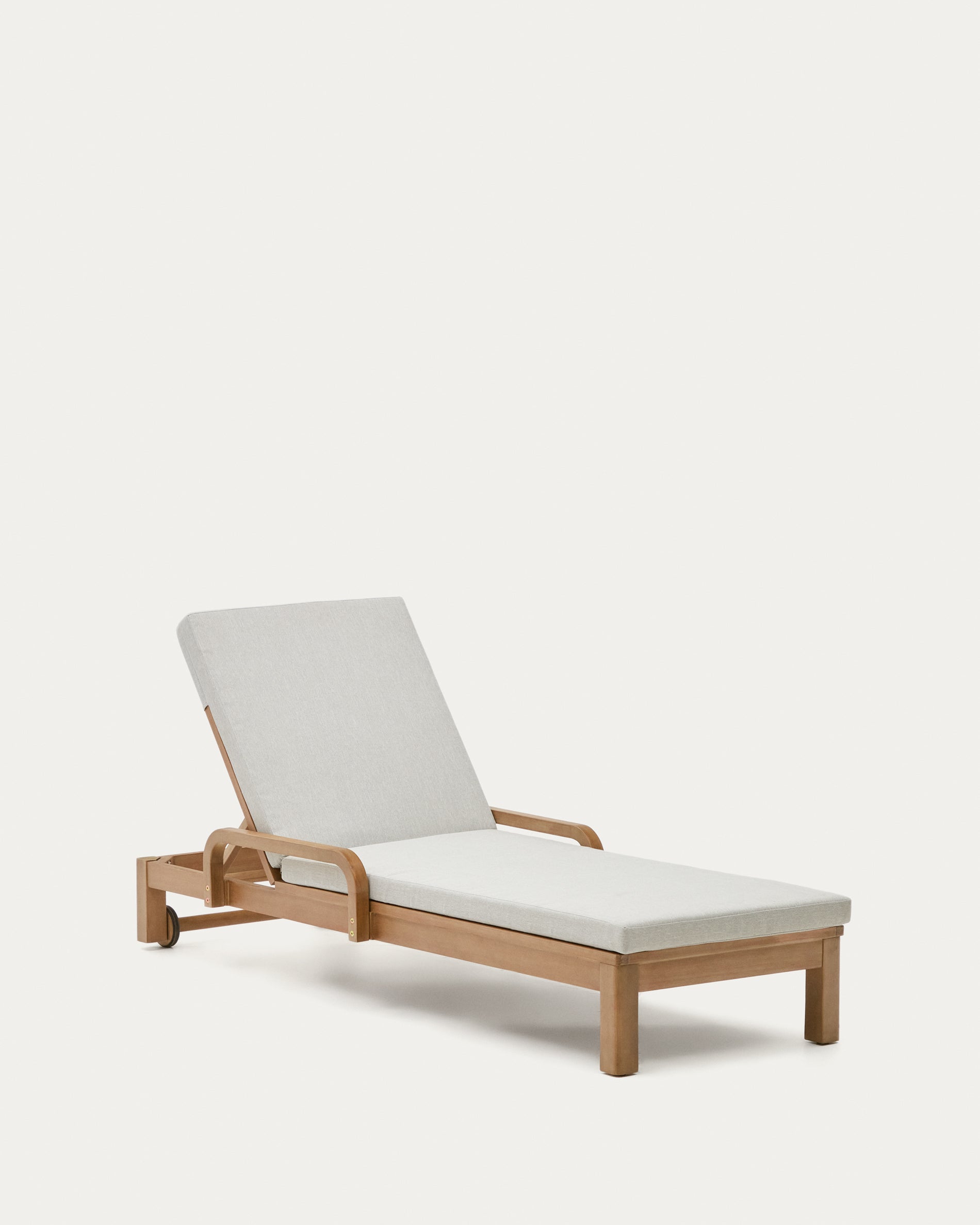 Sonsaura sun lounger made from solid eucalyptus wood FSC 100% - Product View