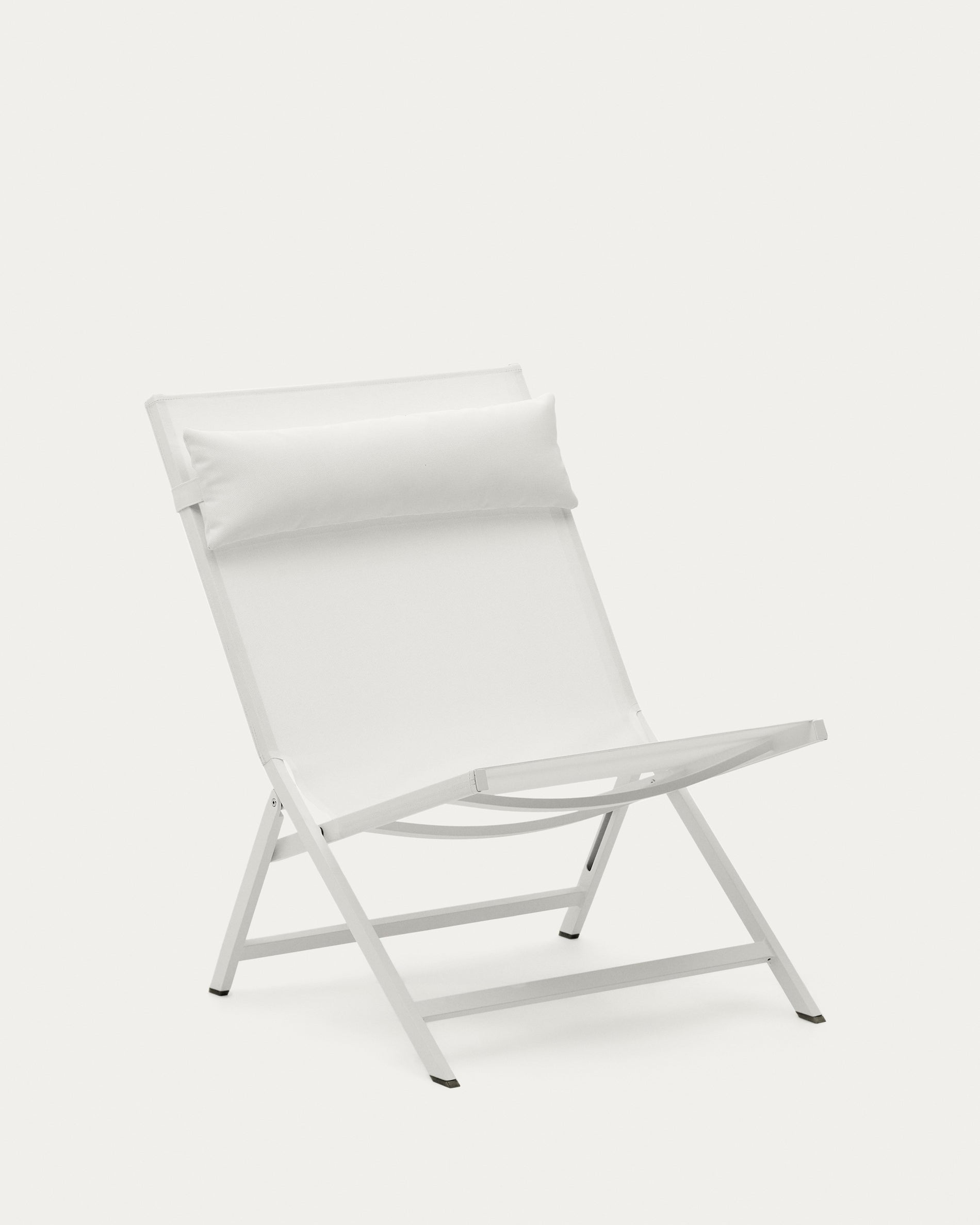 Canutells folding armchair made of aluminum with light grey finish - Product View