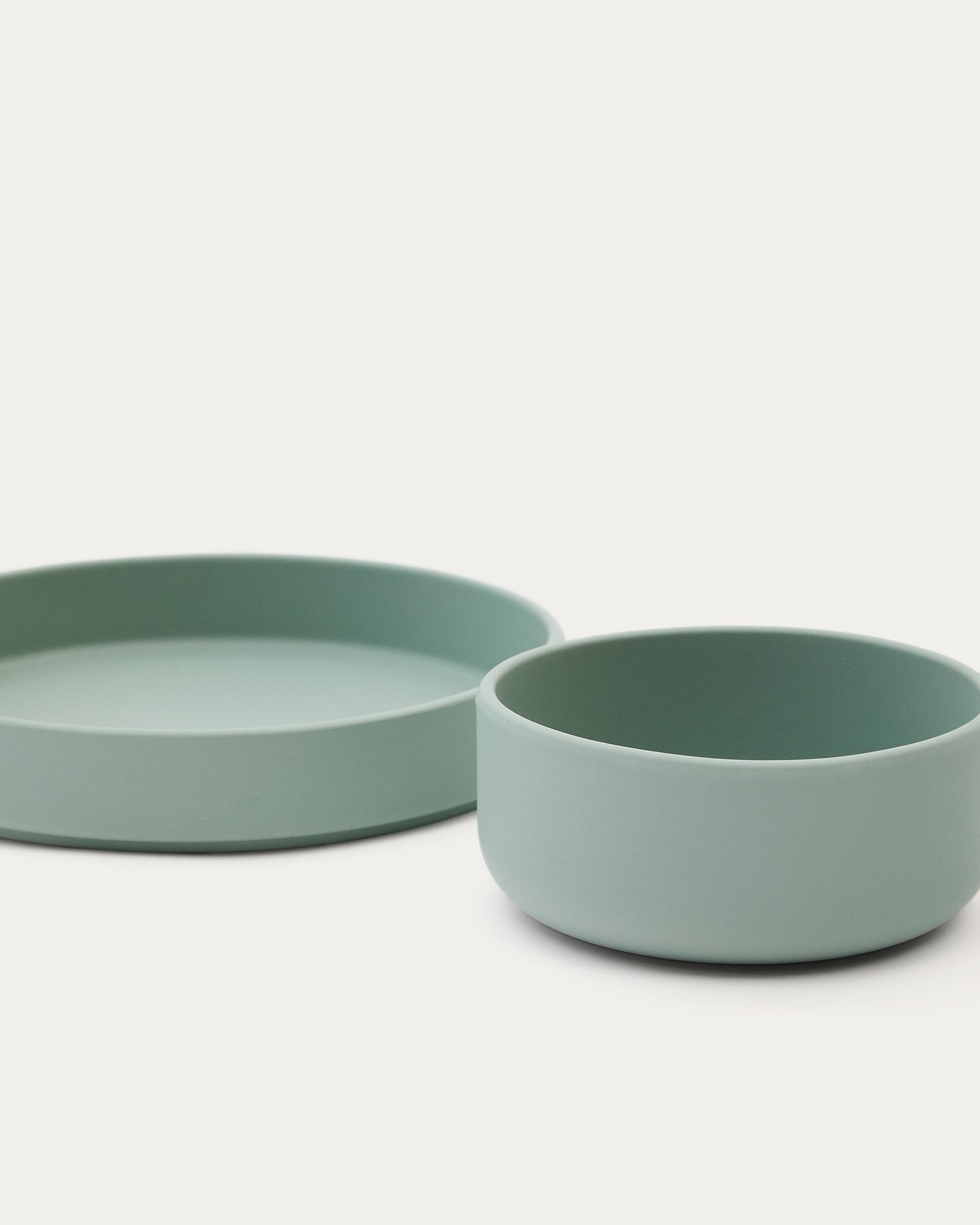 Lili plate and bowl set in turquoise silicone - Detail