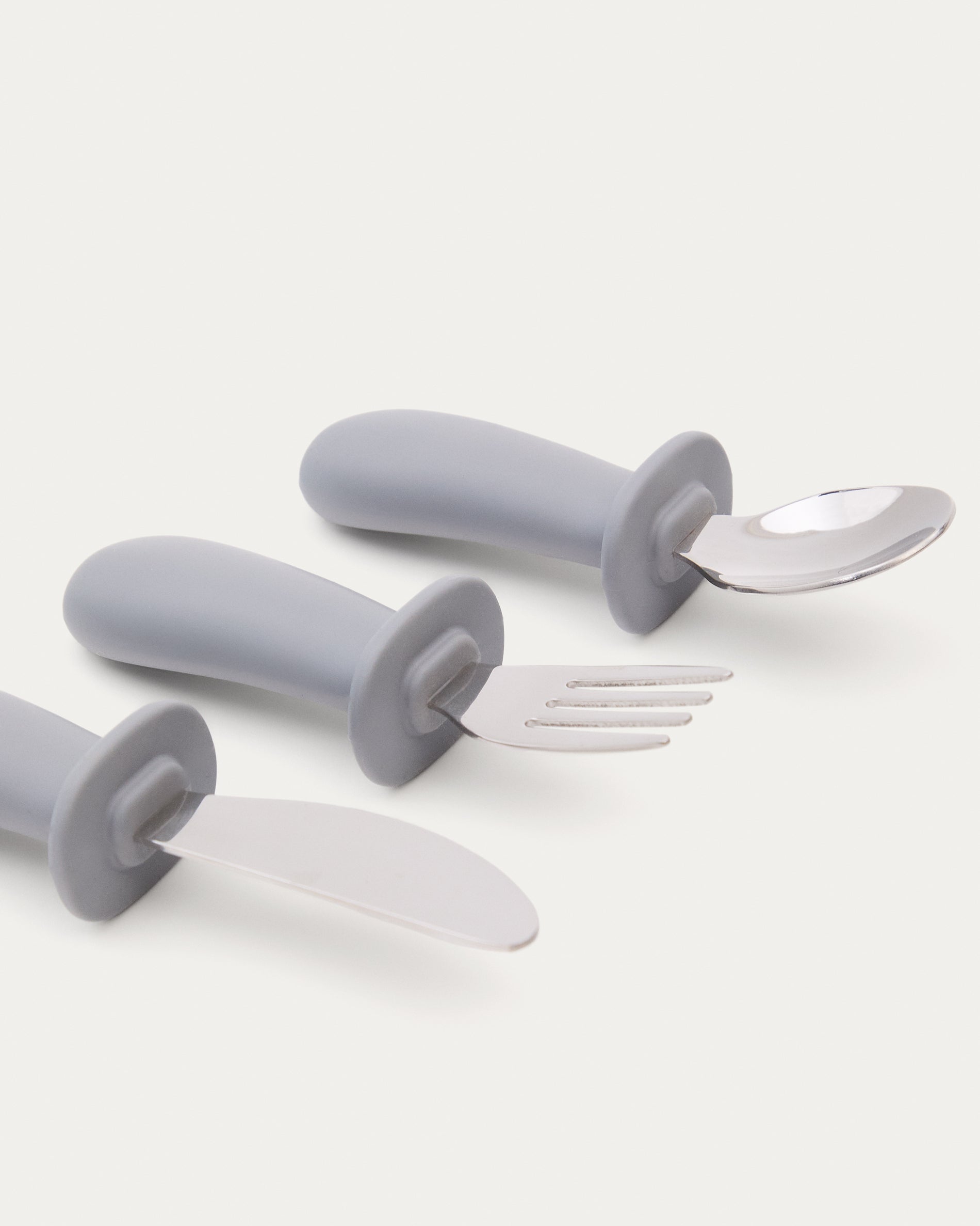 Lili knife, fork and spoon set in blue silicone - Detail