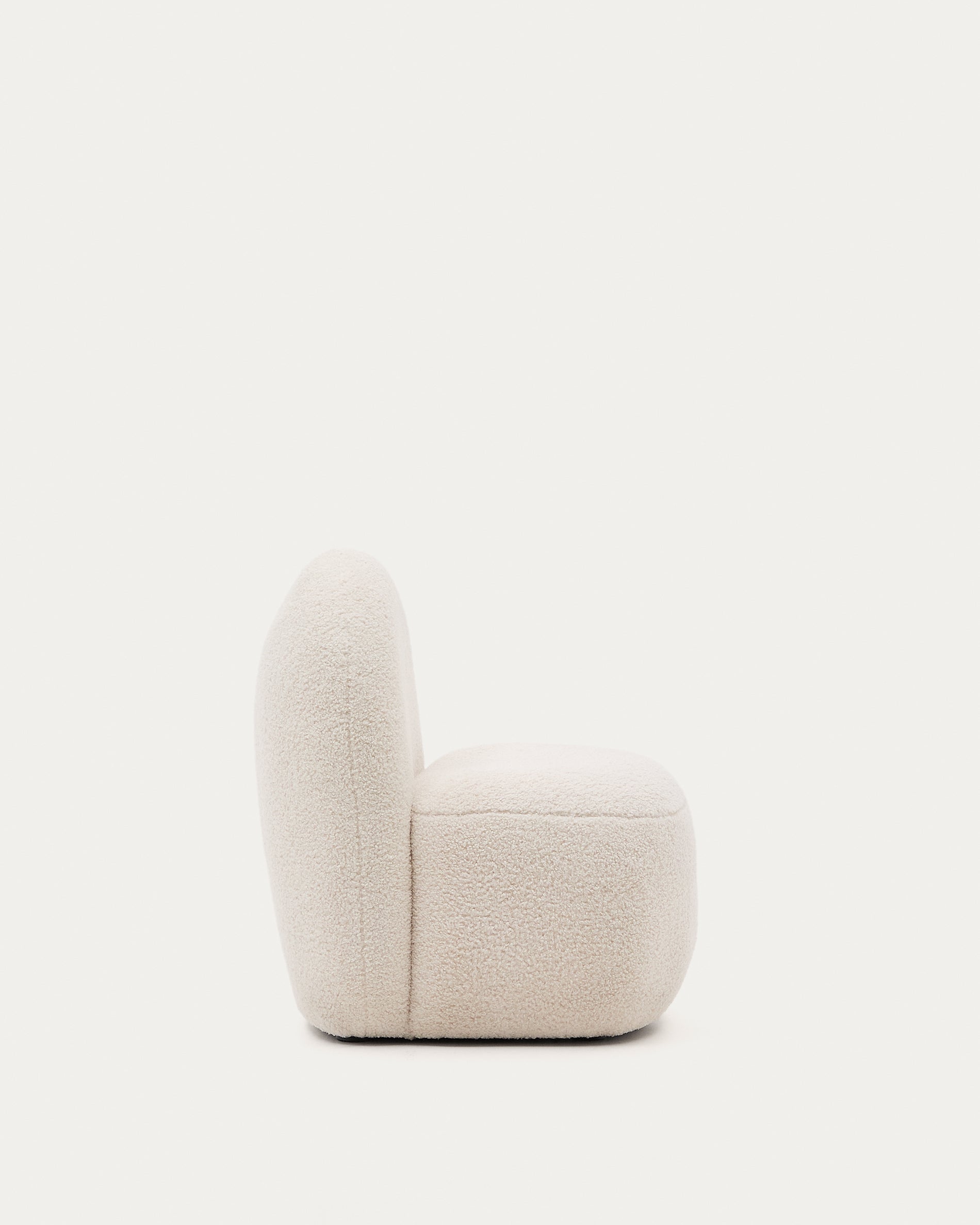 Bucky child’s armchair in white bouclé FSC 100% - Product View