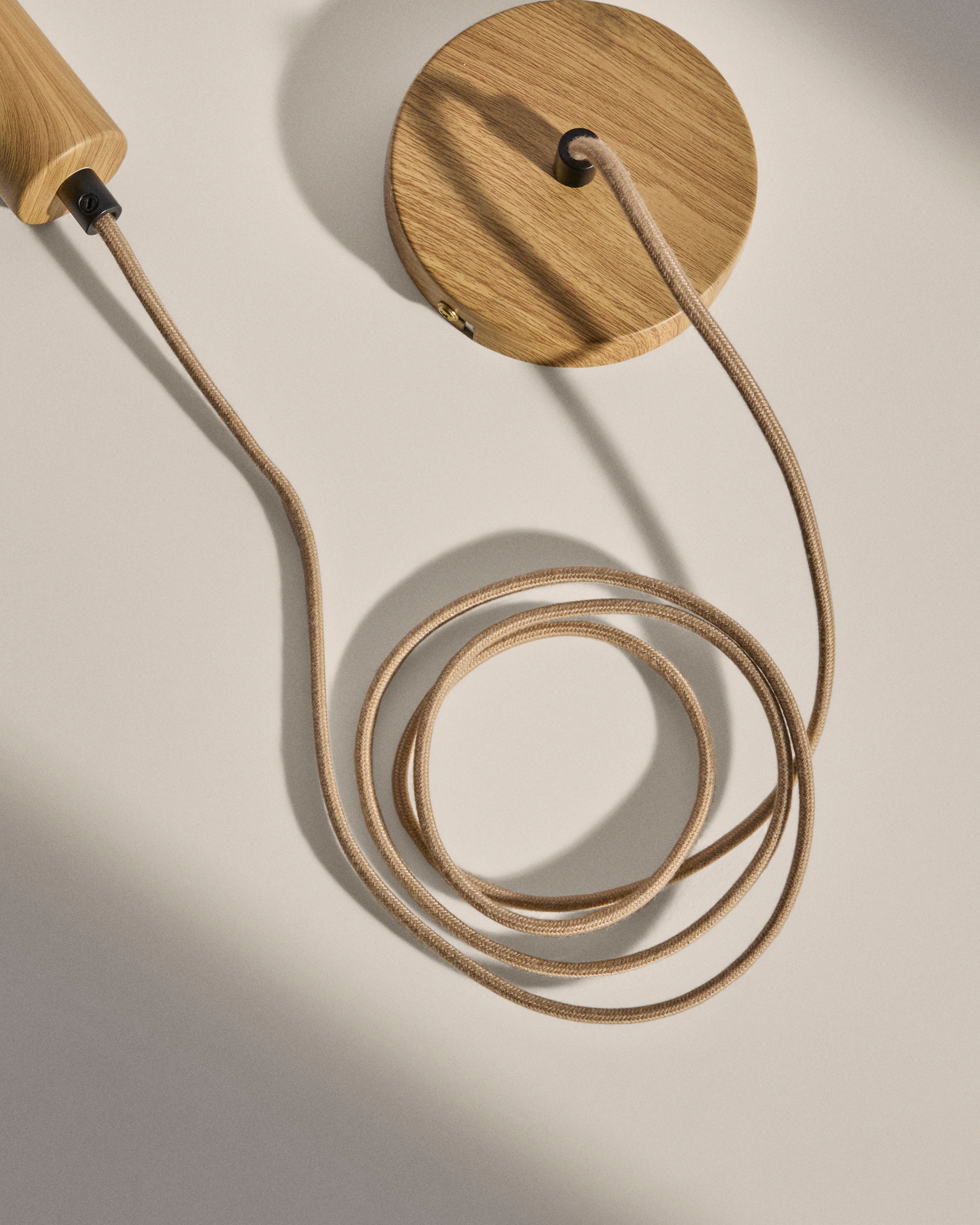 Kaede metal lamp fitting in a wood effect, 150 cm - Product Image