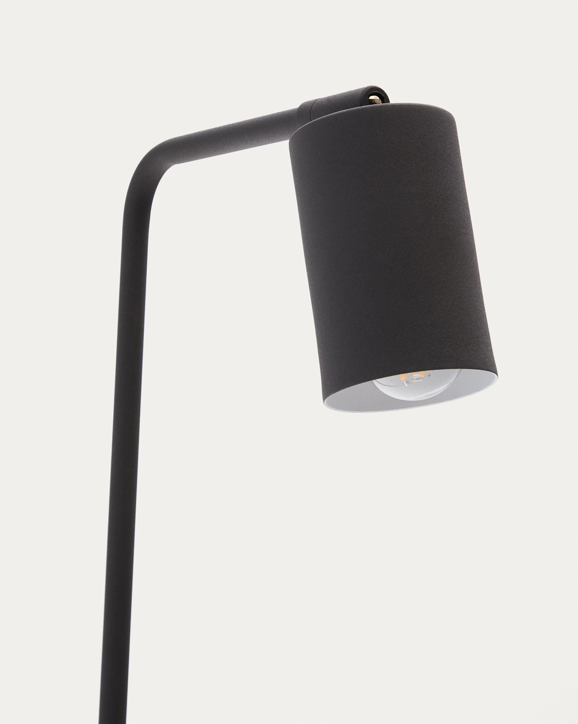 Manie metal floor lamp with black cast-iron-effect finish