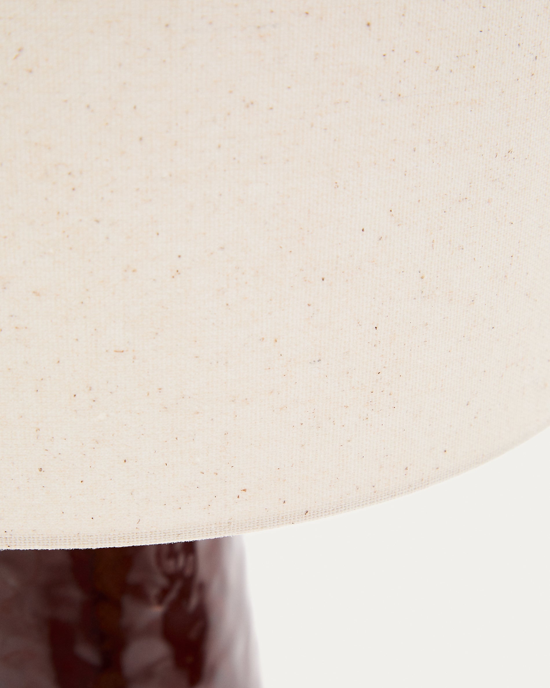 Drava table lamp in burgundy ceramic with cotton shade - Detail