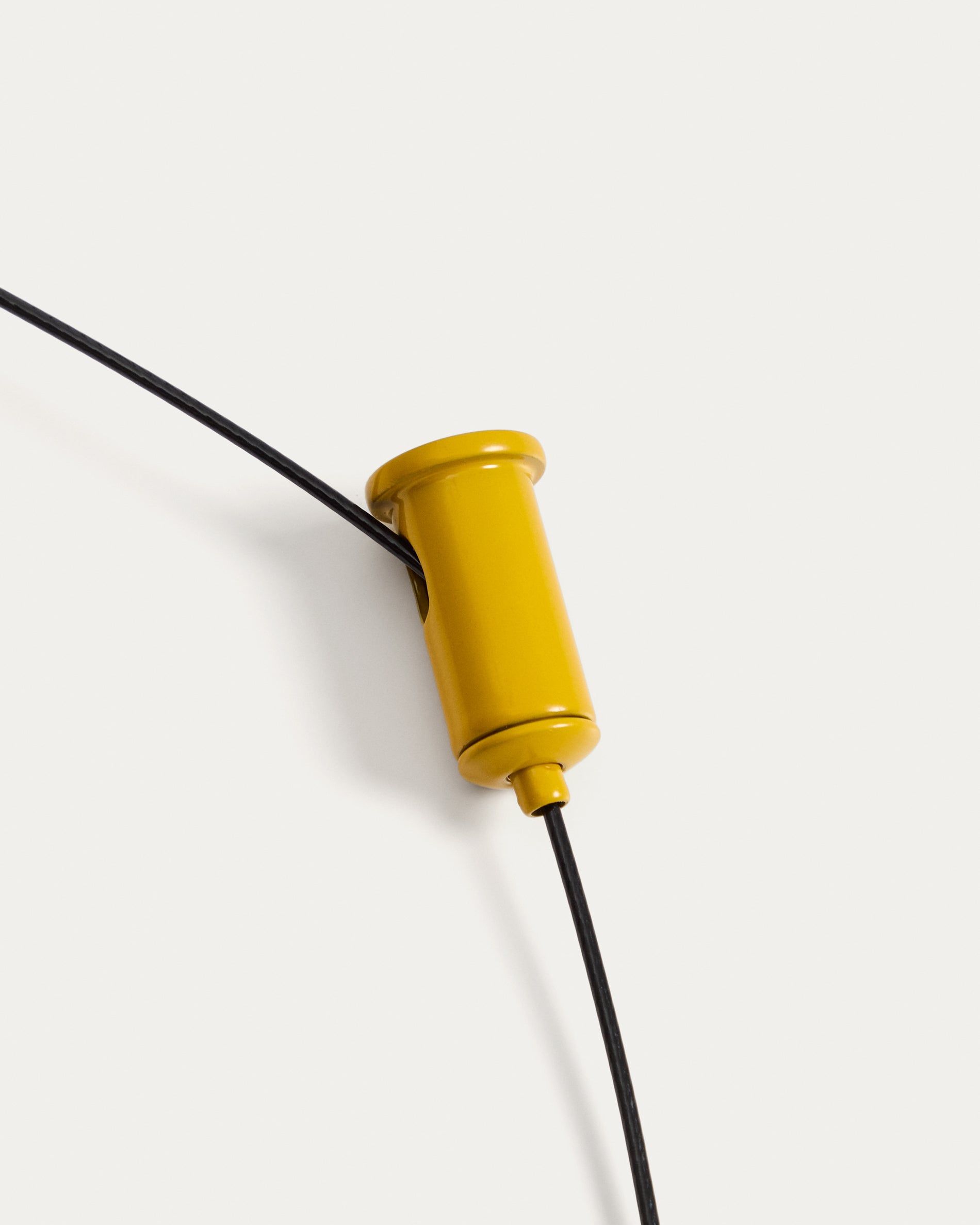 Porte yellow aluminium portable ceiling lamp Ø 16 cm - Detail