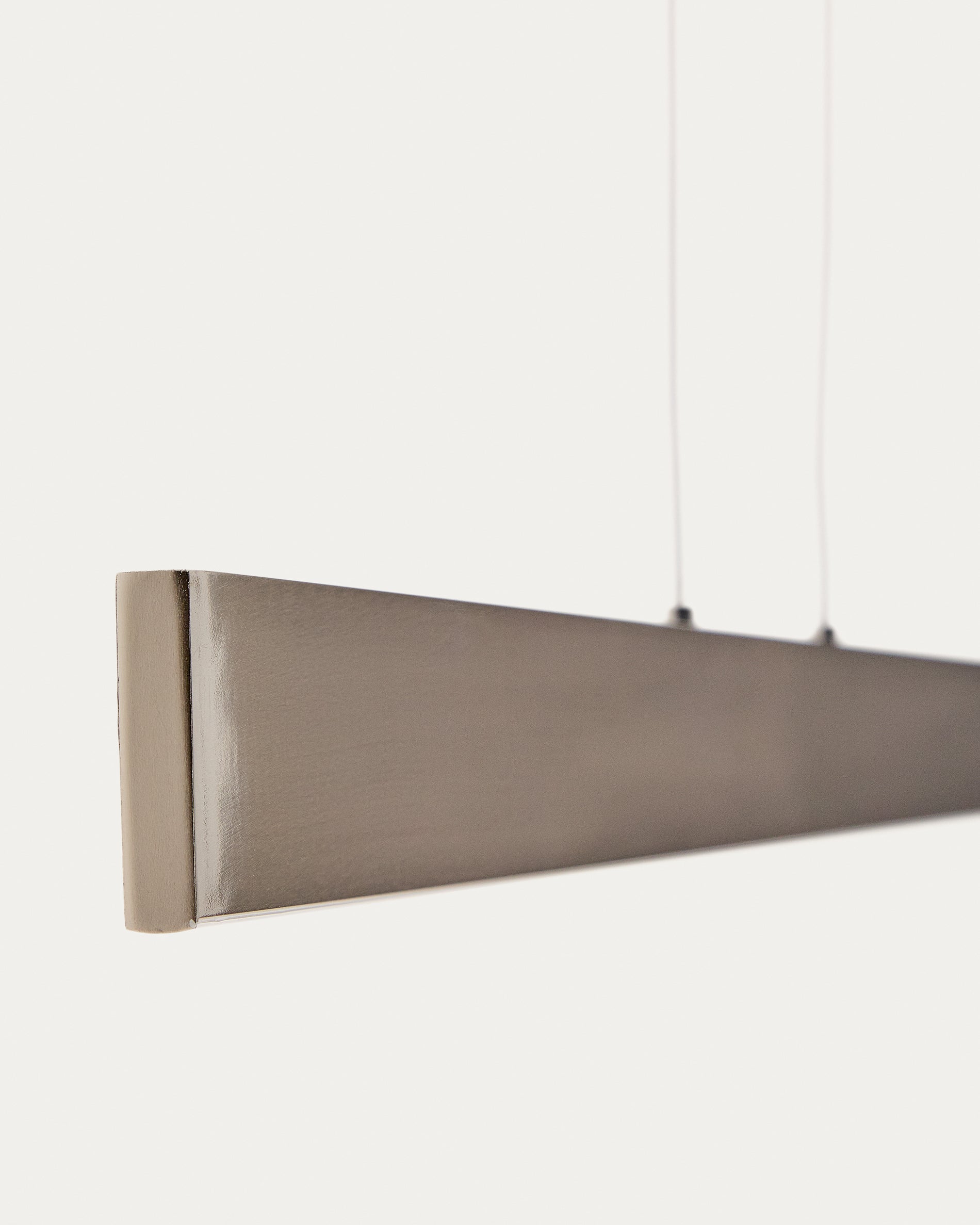 Boadella aluminium ceiling lamp with silver brushed painted finish
